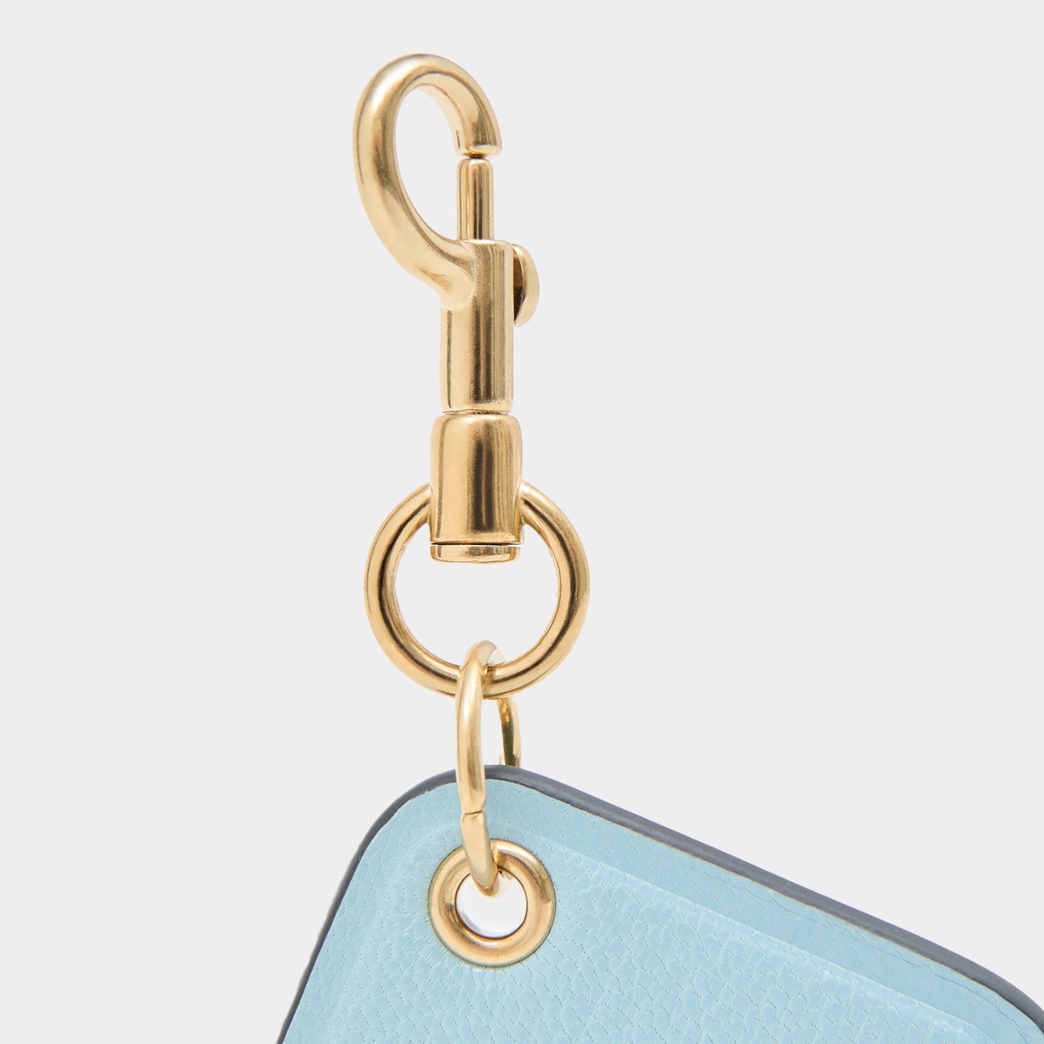 PEANUTS x ANYA HINDMARCH キーホルダー Peanuts Snoopy Key Charm | Anya Hindmarch EU