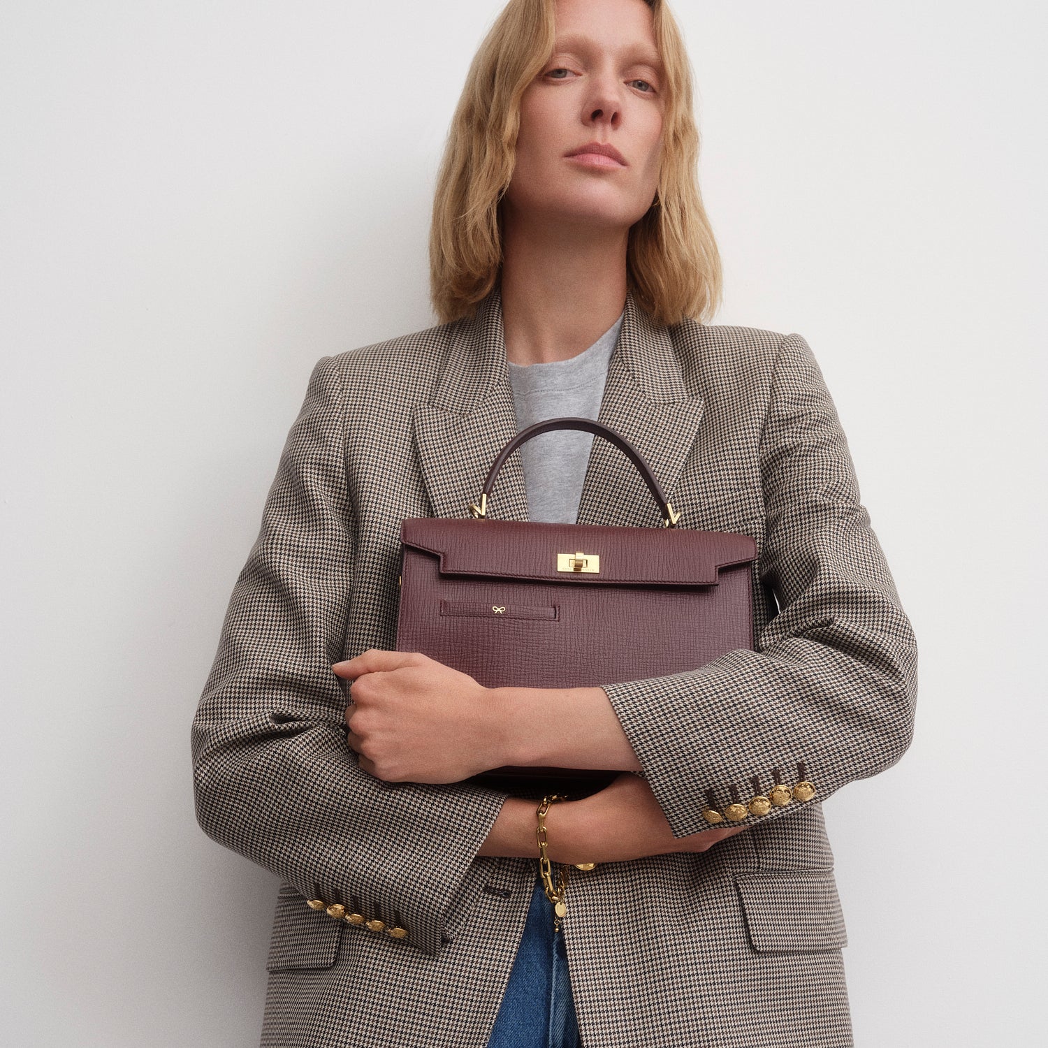 Mortimer Top Handle -

          
            Crosshatch Leather in Barolo Red  -
          

          Anya Hindmarch EU
