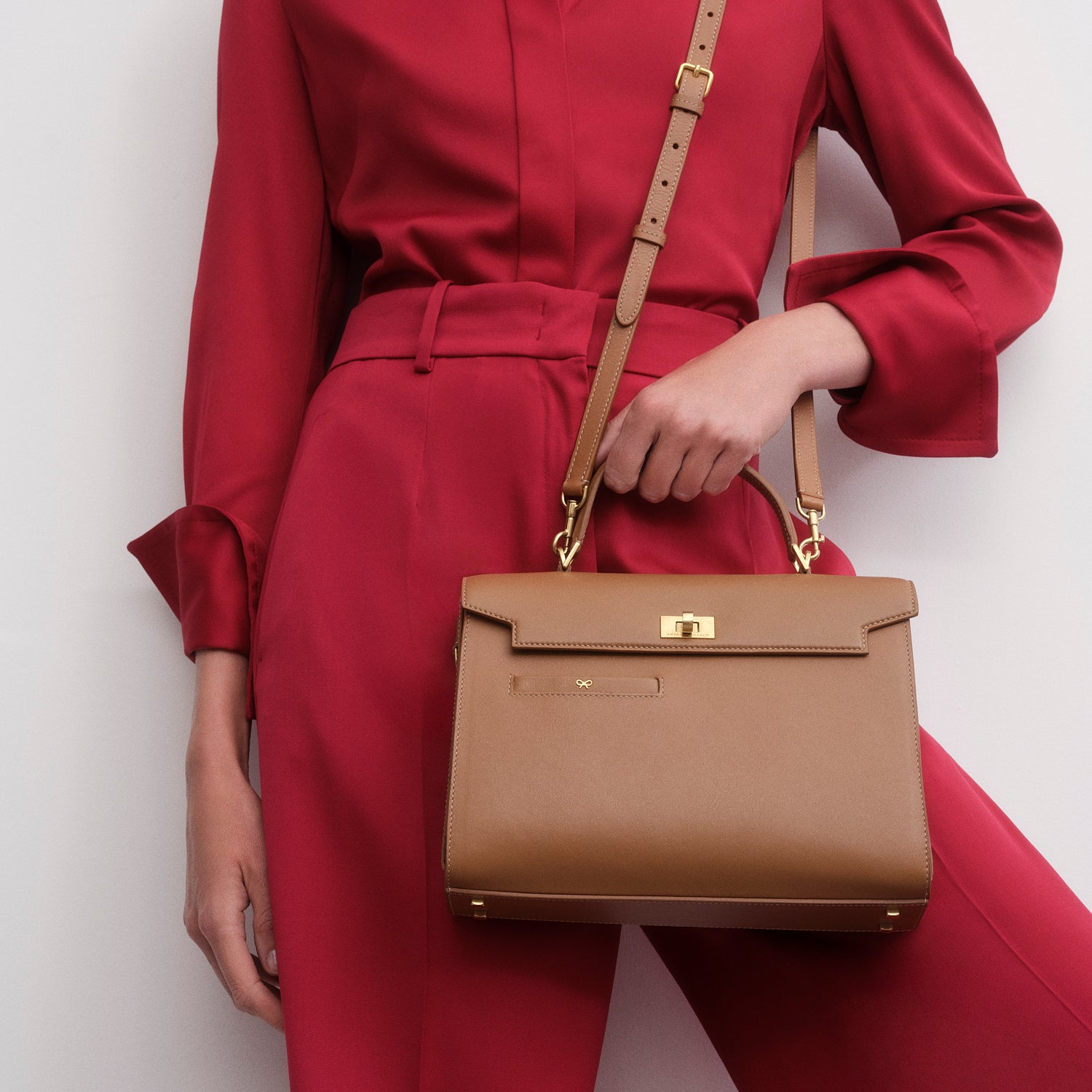 Mortimer Top Handle -

          
            Calf Leather in Pecan -
          

          Anya Hindmarch EU
