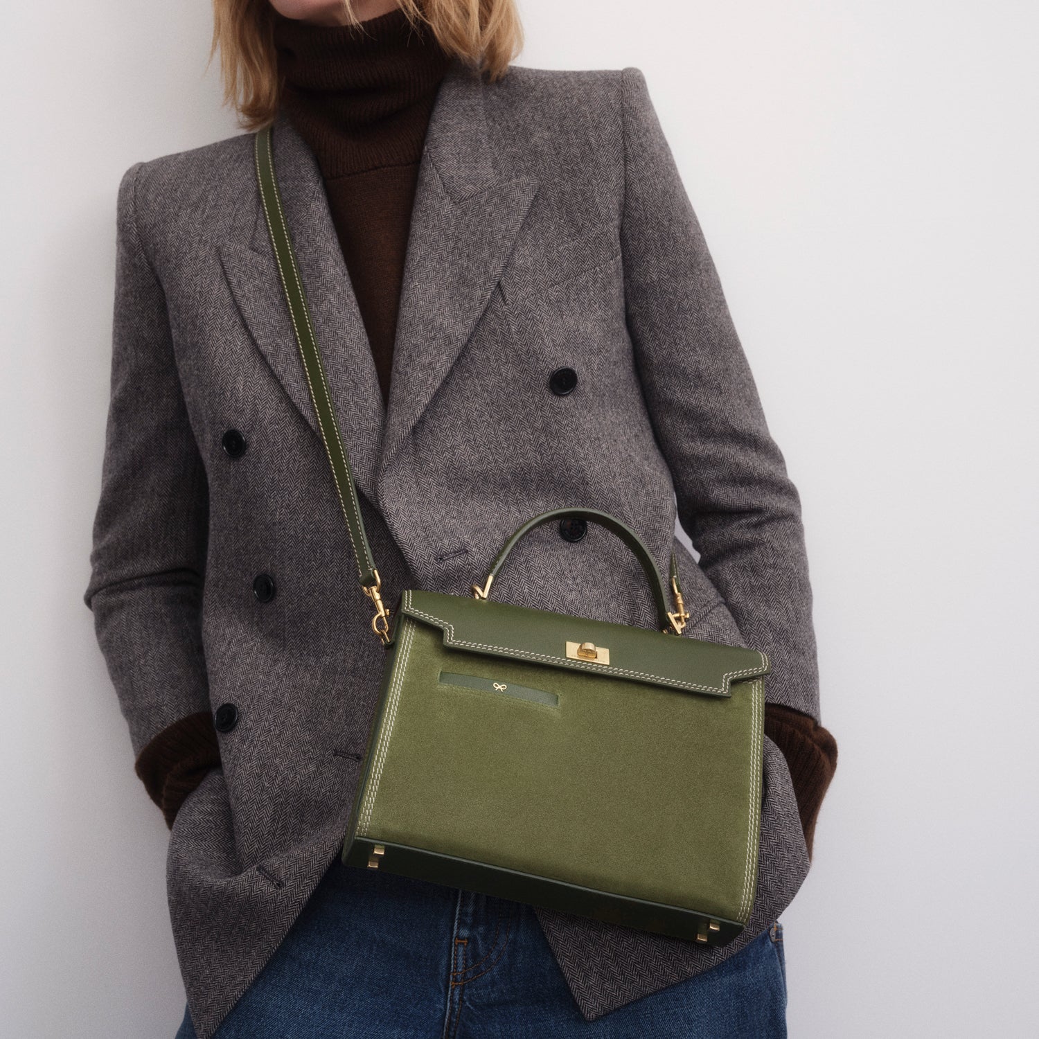 Mortimer Stitch Top Handle -

          
            Suede Leather in Bonsai Green -
          

          Anya Hindmarch EU
