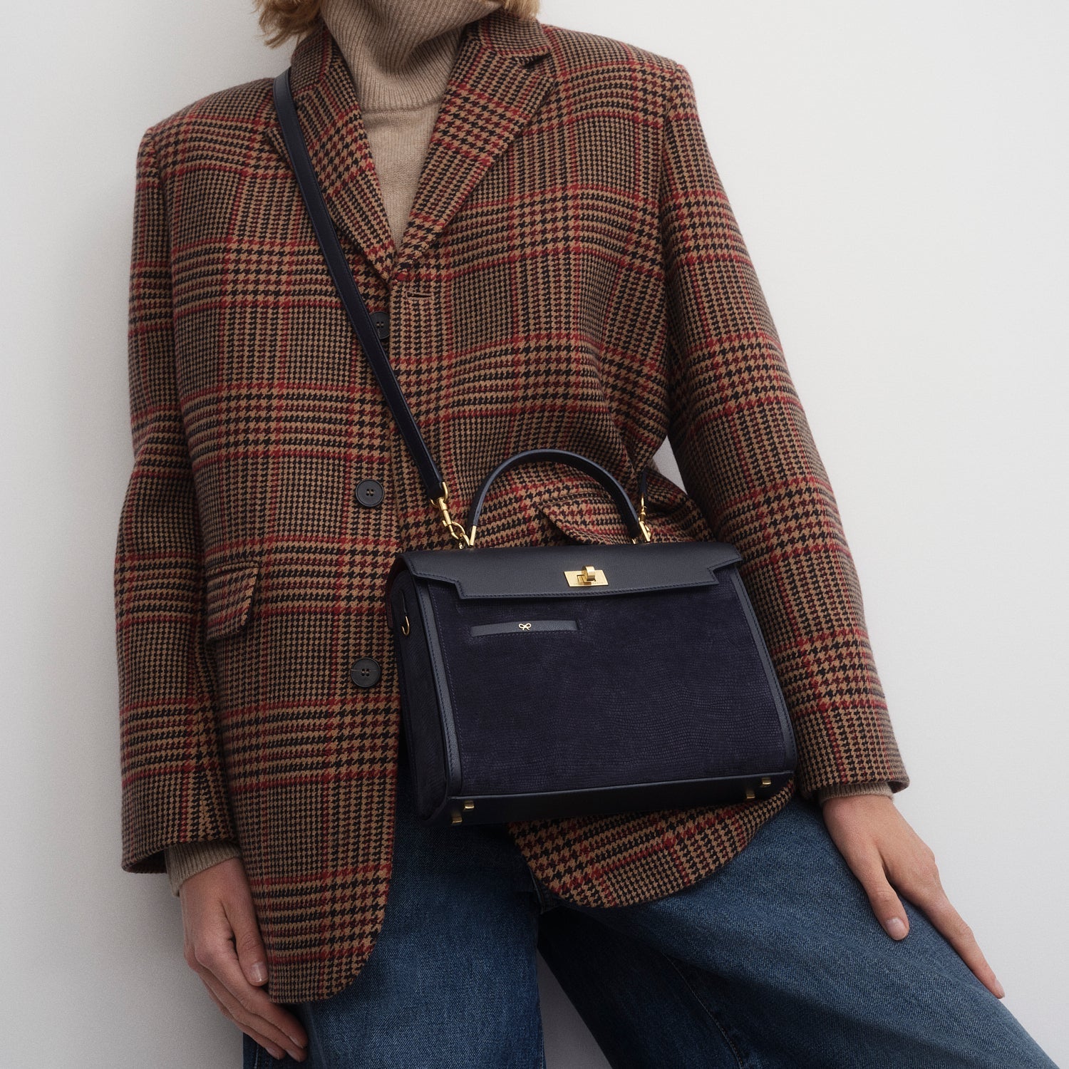 Mortimer Top Handle -

          
            Smooth Leather in Marine Blue -
          

          Anya Hindmarch EU
