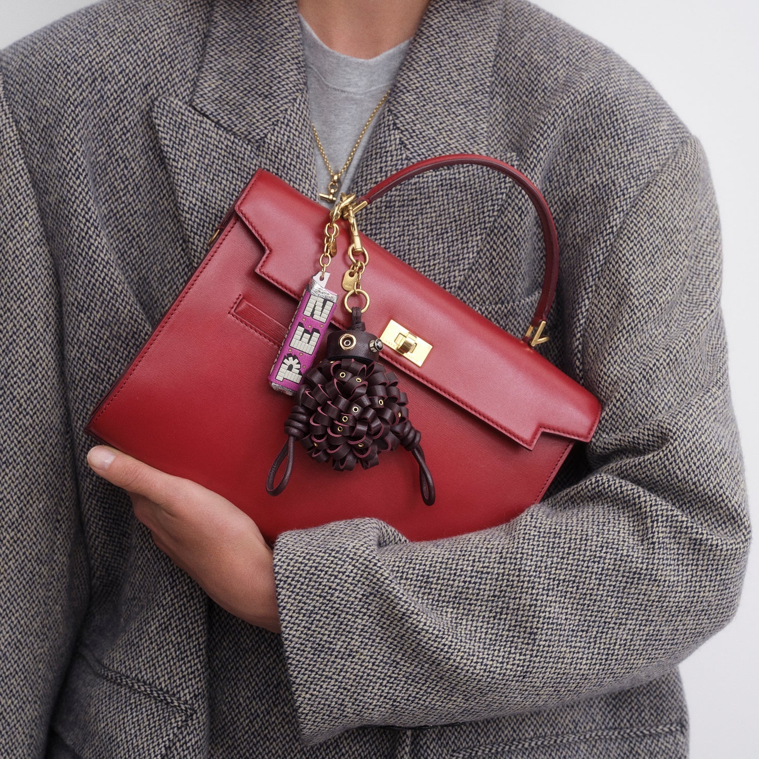 Eyelet Character Charm -

          
            Smooth Leather in Grape Purple -
          

          Anya Hindmarch EU
