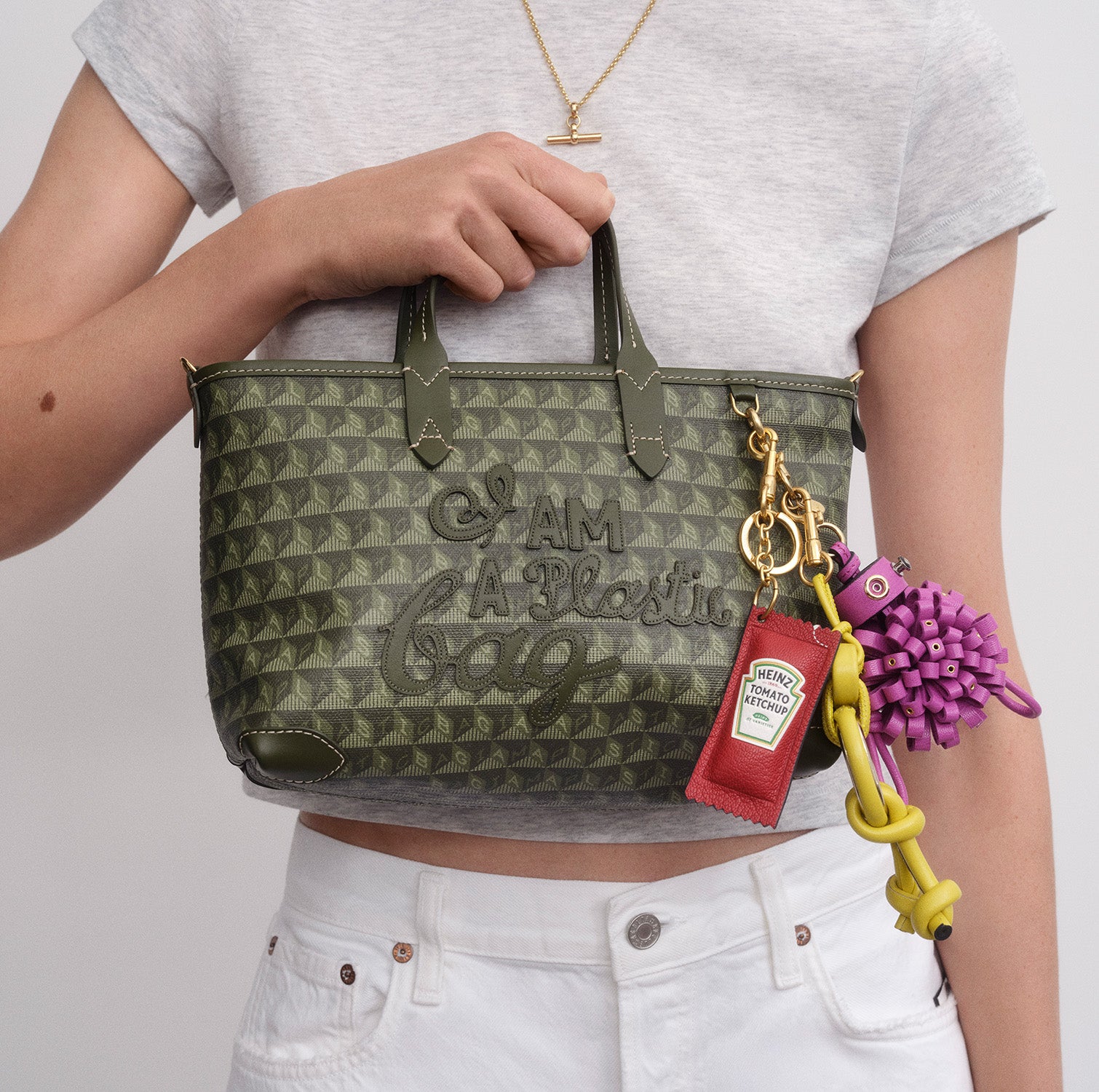 I Am A Plastic Bag XS Zipped Motif Cross-body Tote -

          
            Recycled Canvas in Fern -
          

          Anya Hindmarch EU
