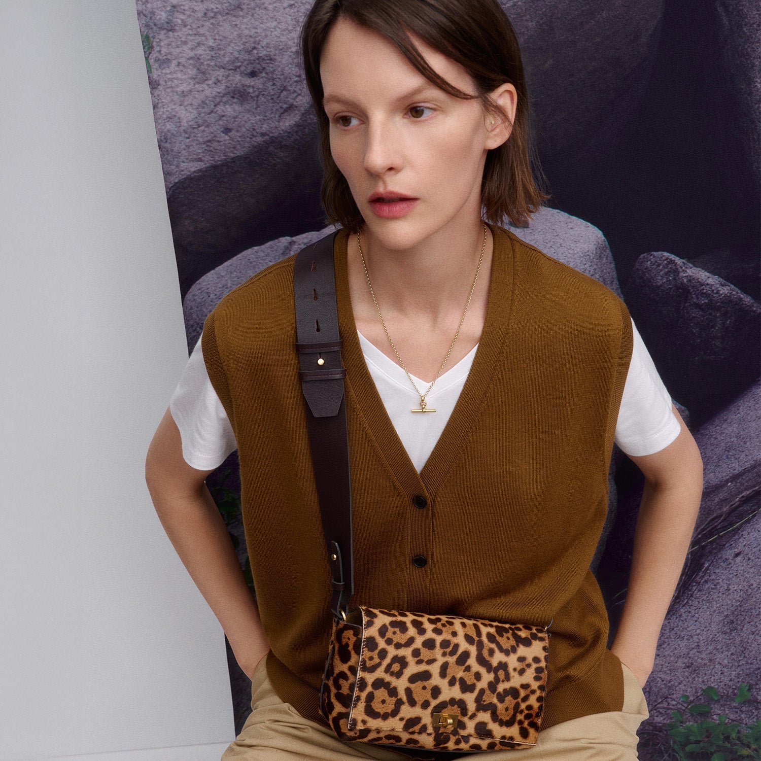 Mortimer Leopard Cross-body -

          
            Calf Leather in Leopard -
          

          Anya Hindmarch EU
