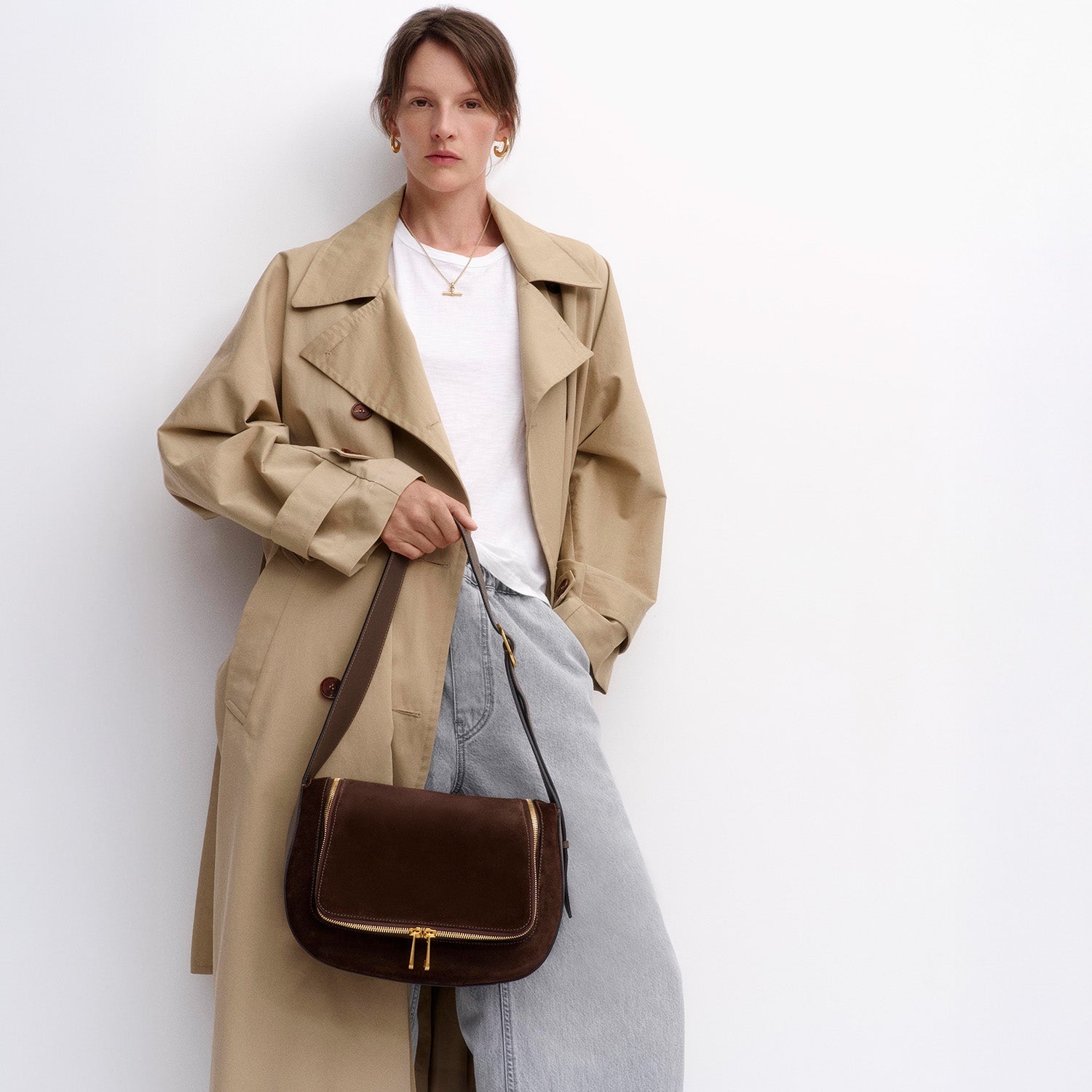 Vere Shoulder Bag -

          
            Suede/Calf Leather in Truffle -
          

          Anya Hindmarch EU
