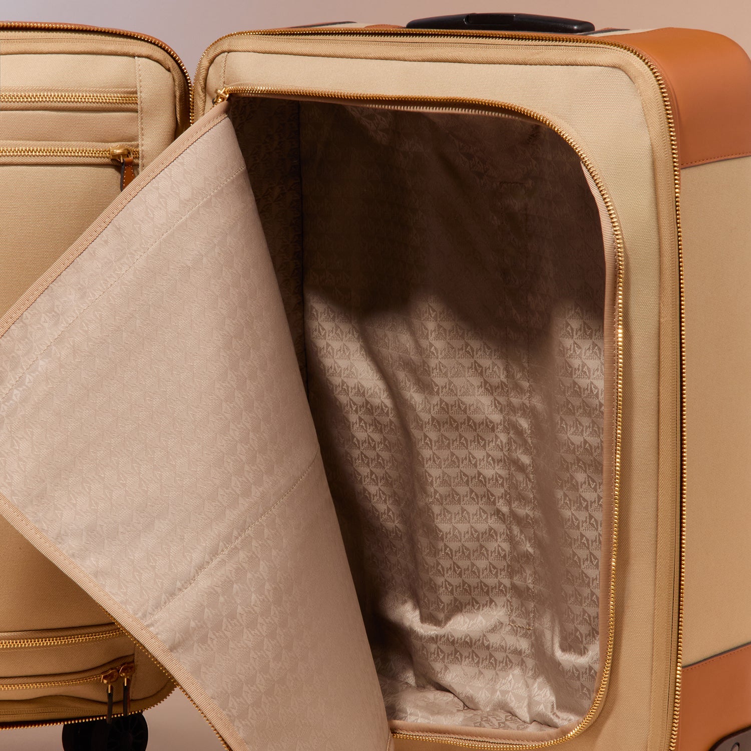 Bespoke Walton Short-Haul Suitcase -

          
            Canvas in Natural/Tan -
          

          Anya Hindmarch EU
