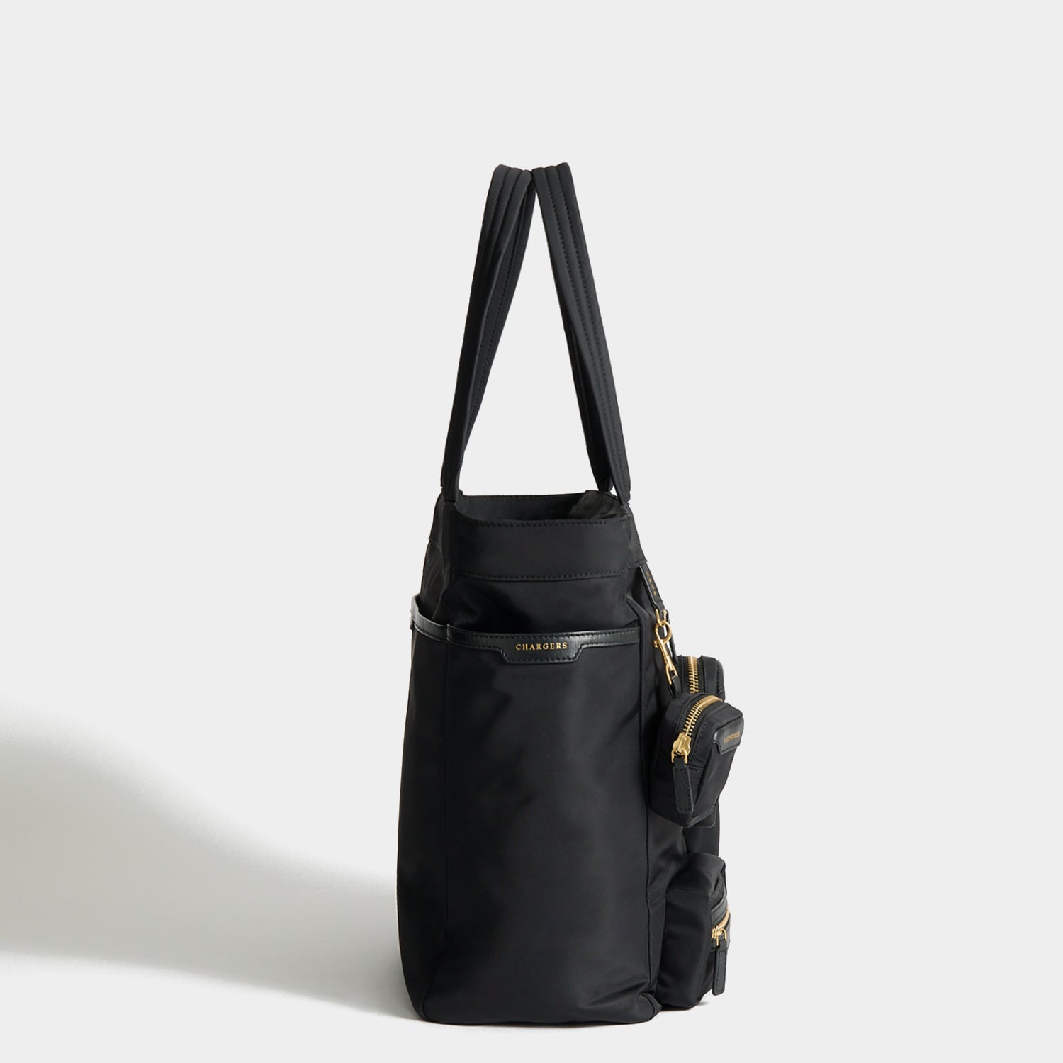 Commuter Tote -

          
            Regenerated Econyl® in Black -
          

          Anya Hindmarch EU
