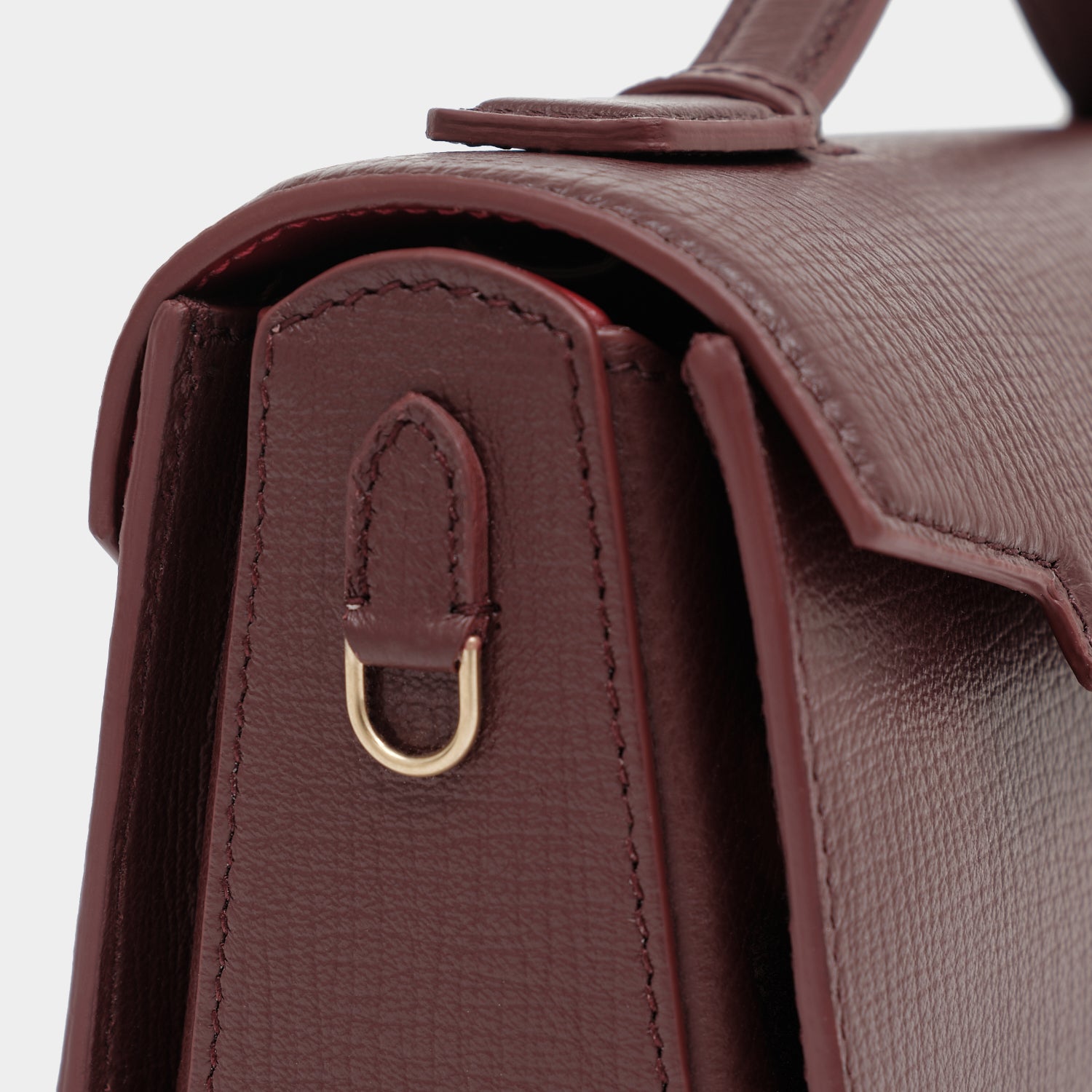 Mortimer Clutch -

          
            Crosshatch Leather in Barolo Red  -
          

          Anya Hindmarch EU
