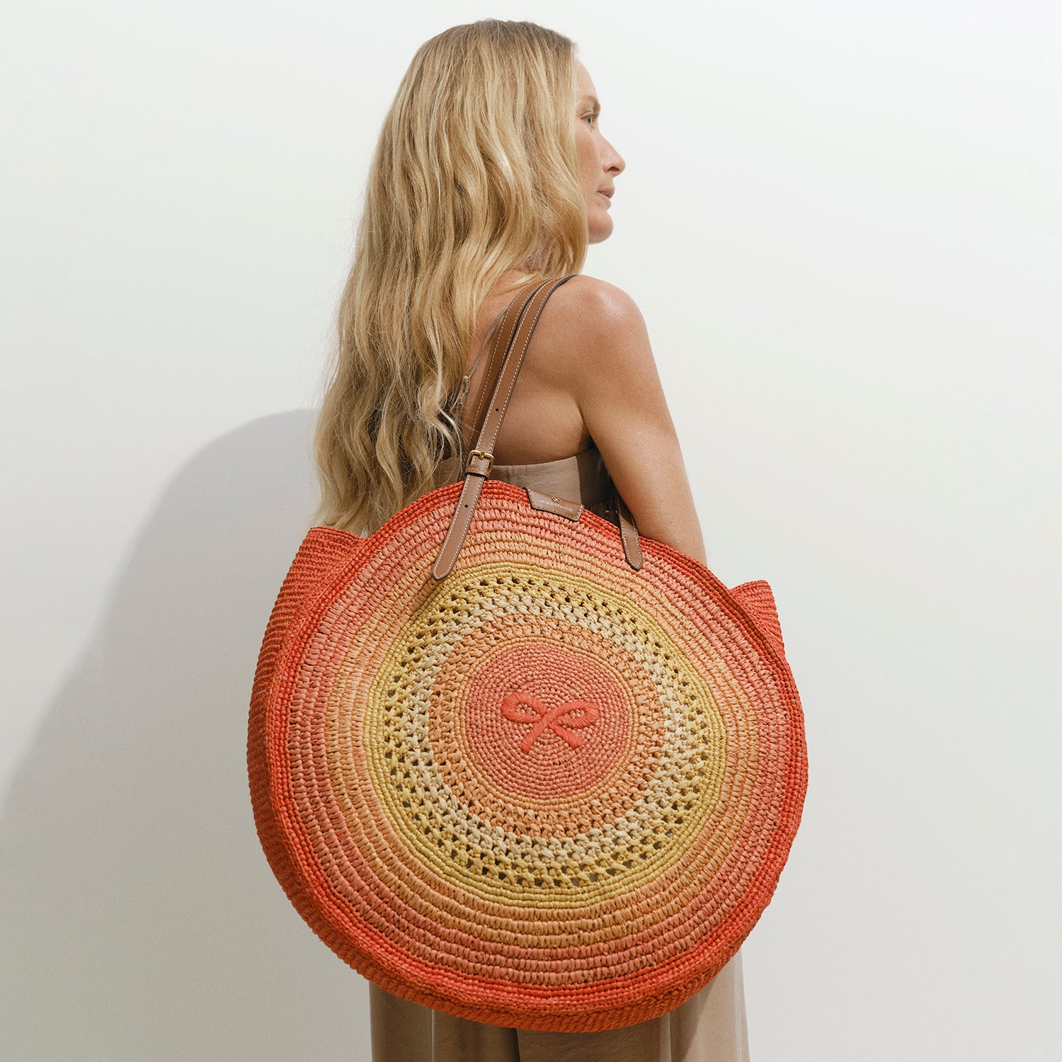 Raffia Round Bow Tote -

          
            Raffia in Orange/Multi -
          

          Anya Hindmarch EU
