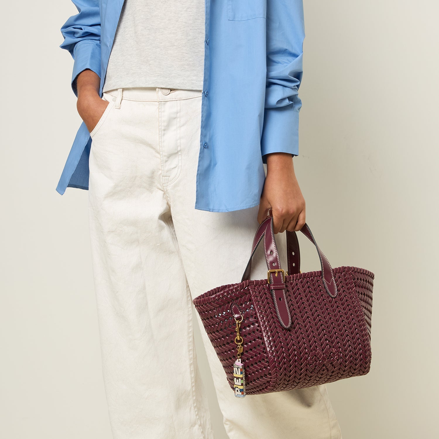 Neeson Small Square Tote -

          
            Calf Leather in Orchid Purple -
          

          Anya Hindmarch EU
