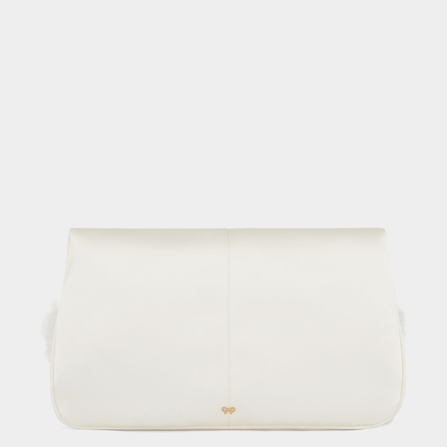 Bow Clutch -

          
            Double Satin in Ivory -
          

          Anya Hindmarch EU
