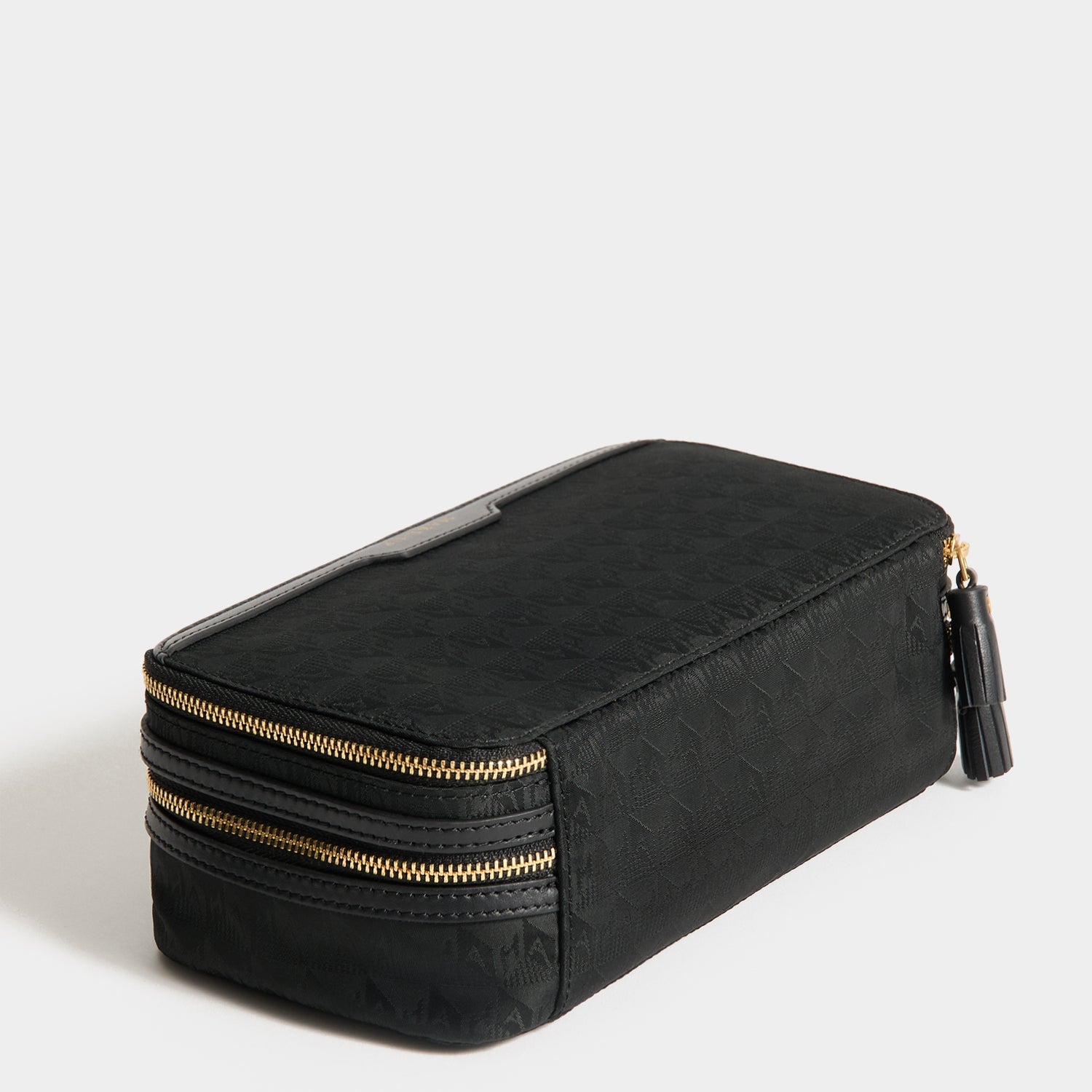 Logo Make-Up Pouch -

          
            Jacquard Nylon in Black -
          

          Anya Hindmarch EU
