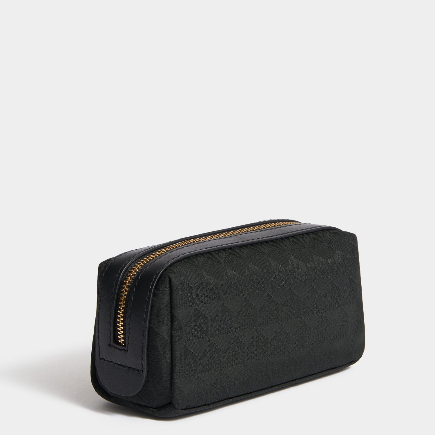 Logo Girlie Stuff Pouch -

          
            Jacquard Nylon in Black -
          

          Anya Hindmarch EU
