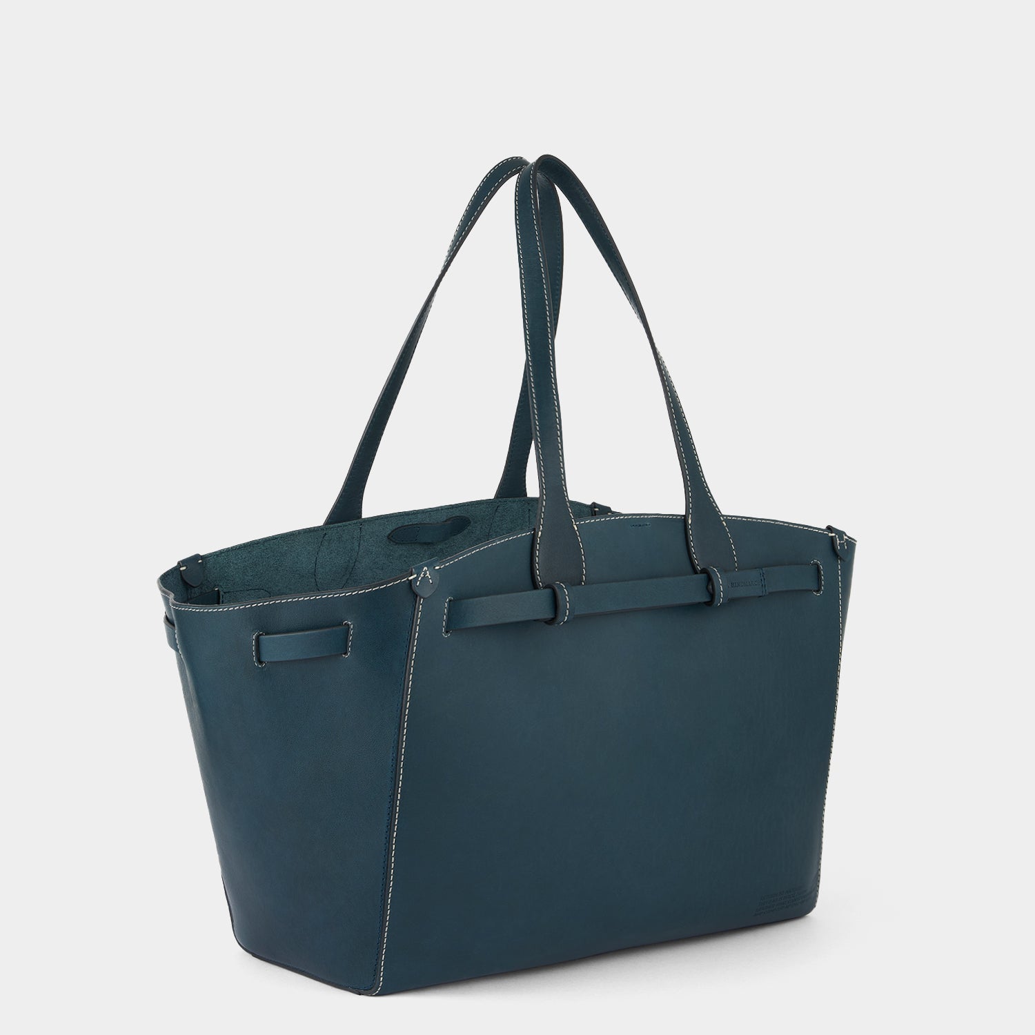 Return to Nature Tote -

                  
                    Compostable Leather in Dark Holly -
                  

                  Anya Hindmarch EU
