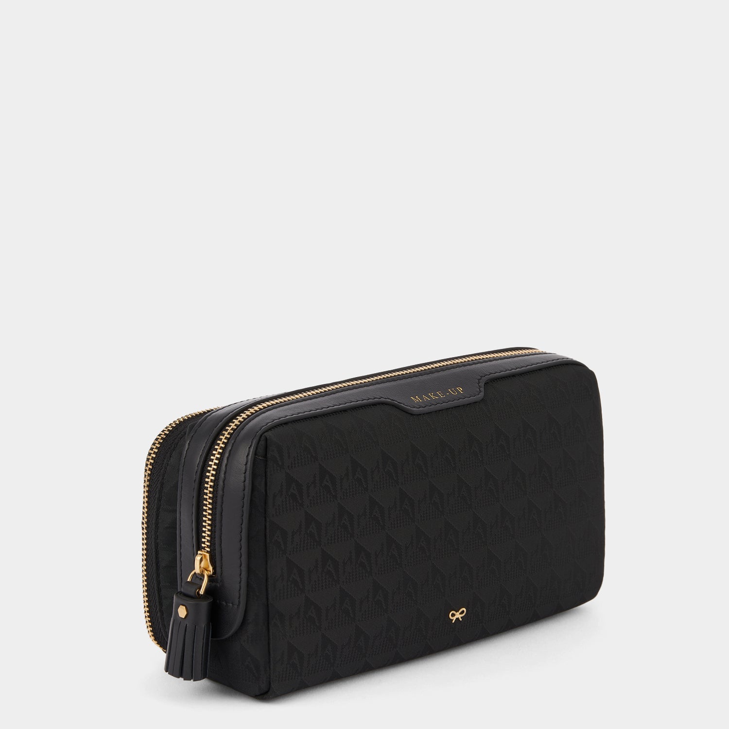 Logo Small Make-Up Pouch -

          
            Jacquard Nylon in Black -
          

          Anya Hindmarch EU
