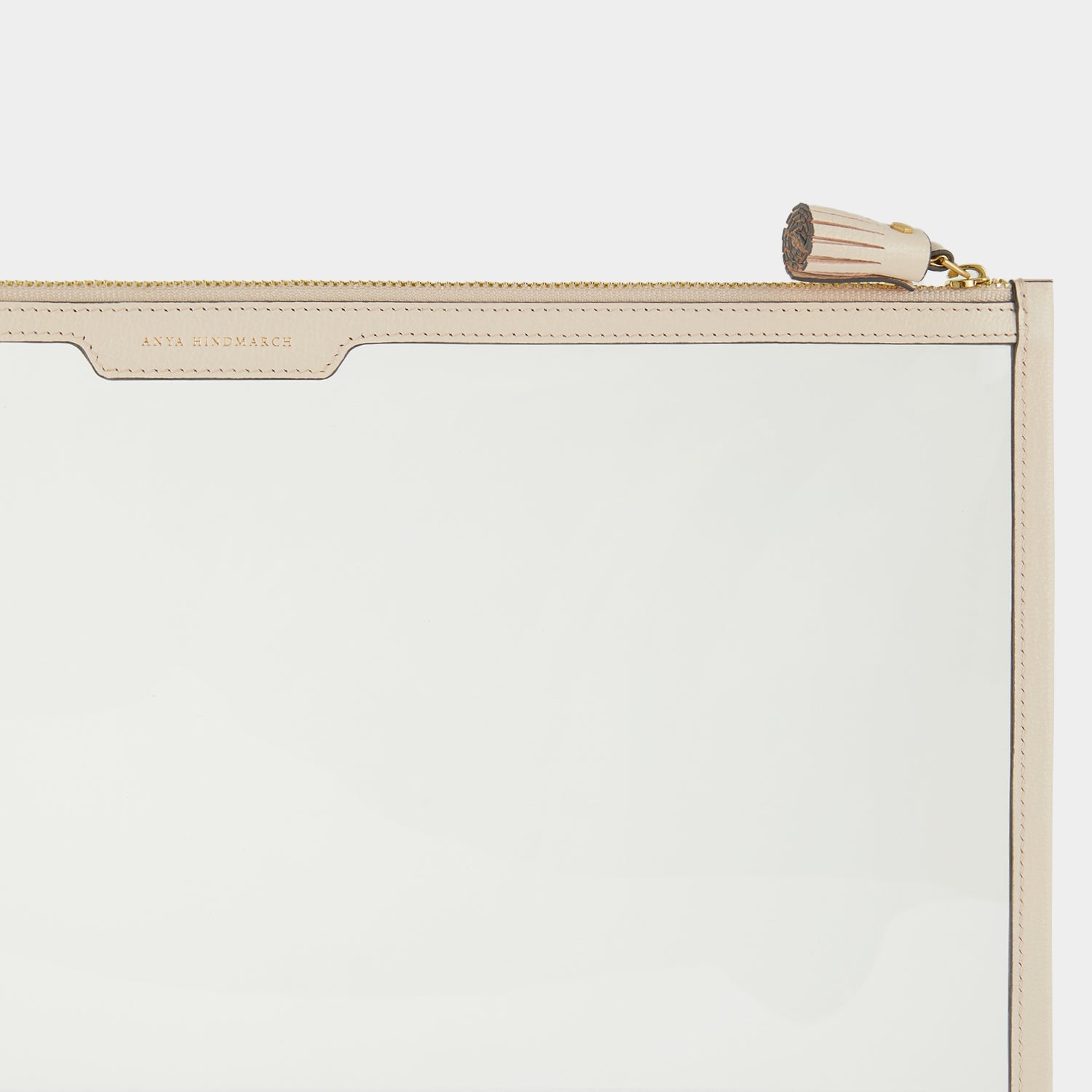 Papers Zip Sleeve -

                  
                    Capra Leather in Light Blush -
                  

                  Anya Hindmarch EU
