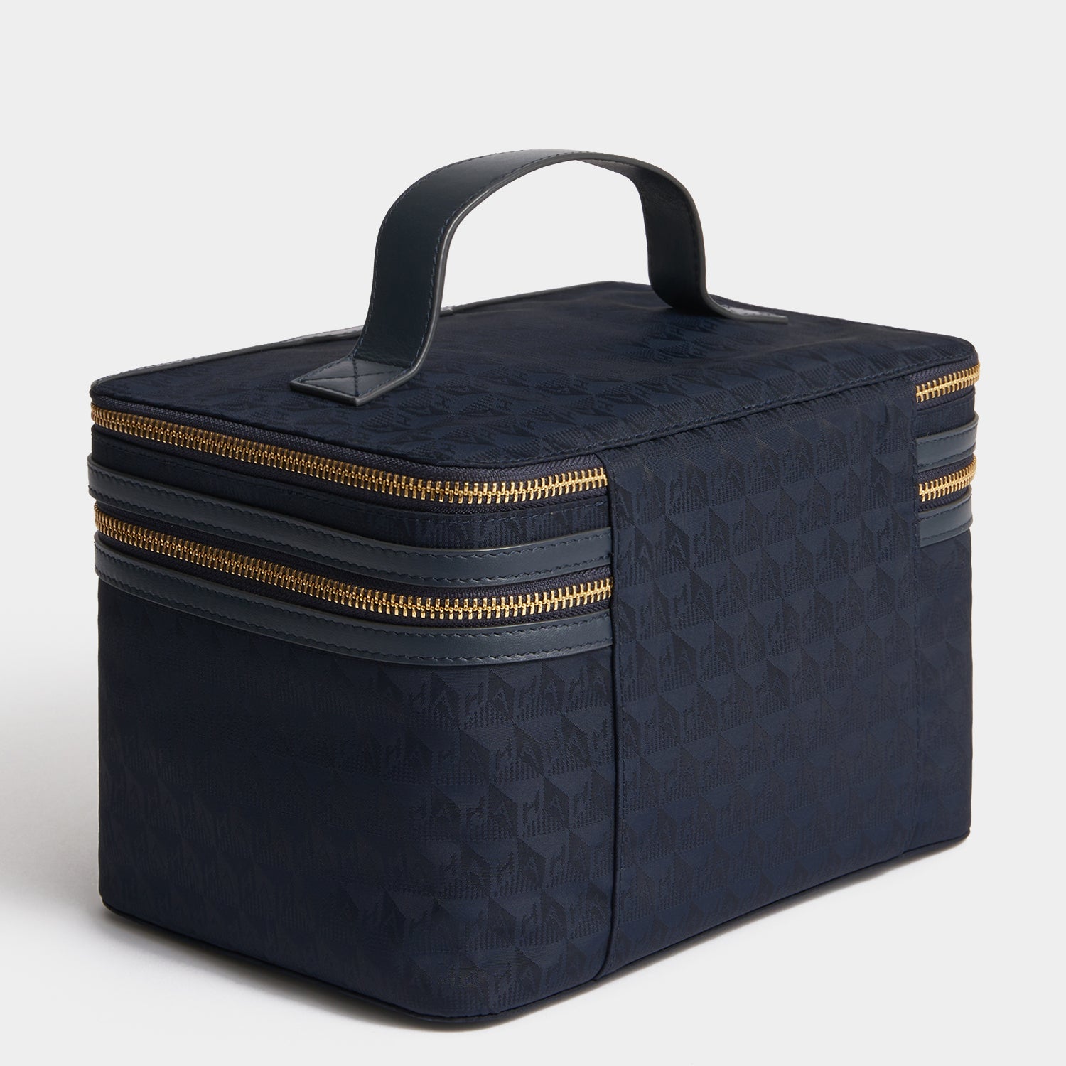 Logo Vanity Kit -

          
            Recycled Nylon in New Marine -
          

          Anya Hindmarch EU
