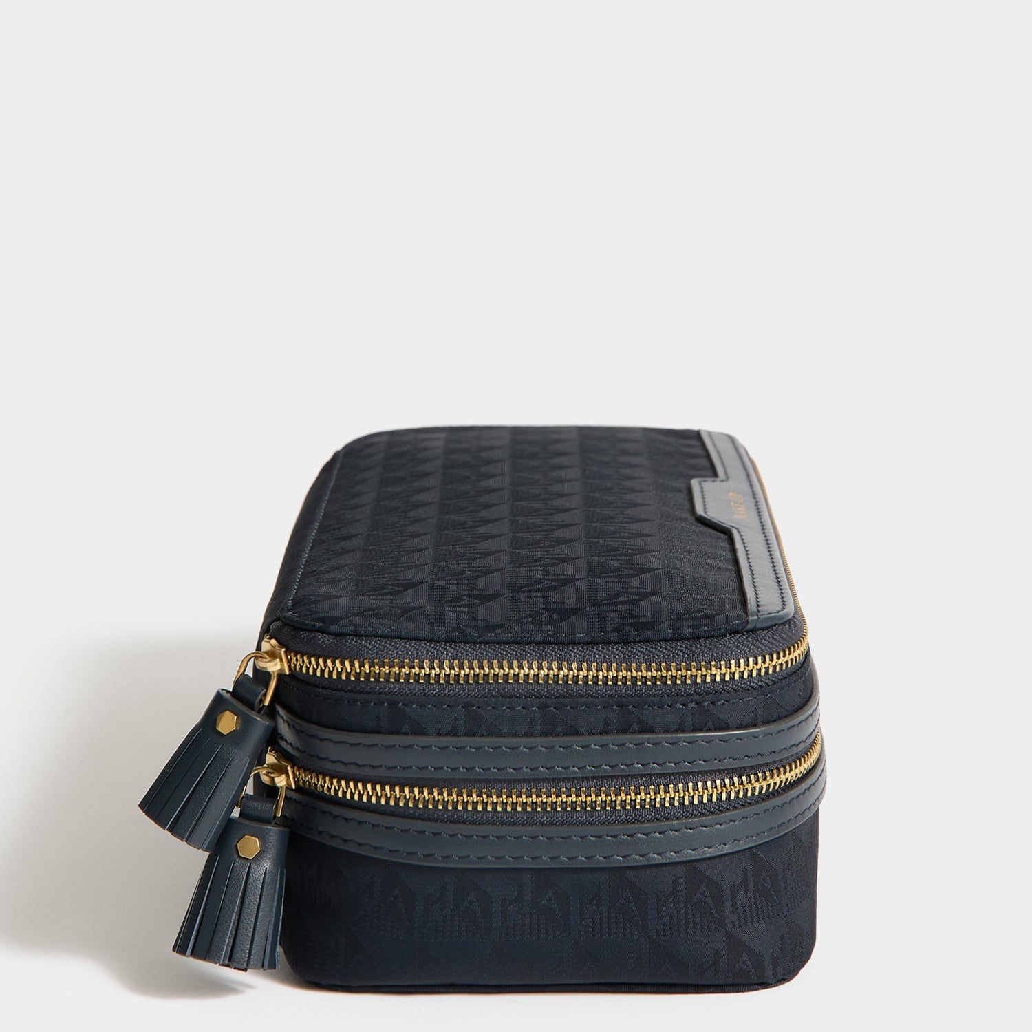 Logo Make-Up Pouch -

          
            Nylon Jacquard in New Marine -
          

          Anya Hindmarch EU
