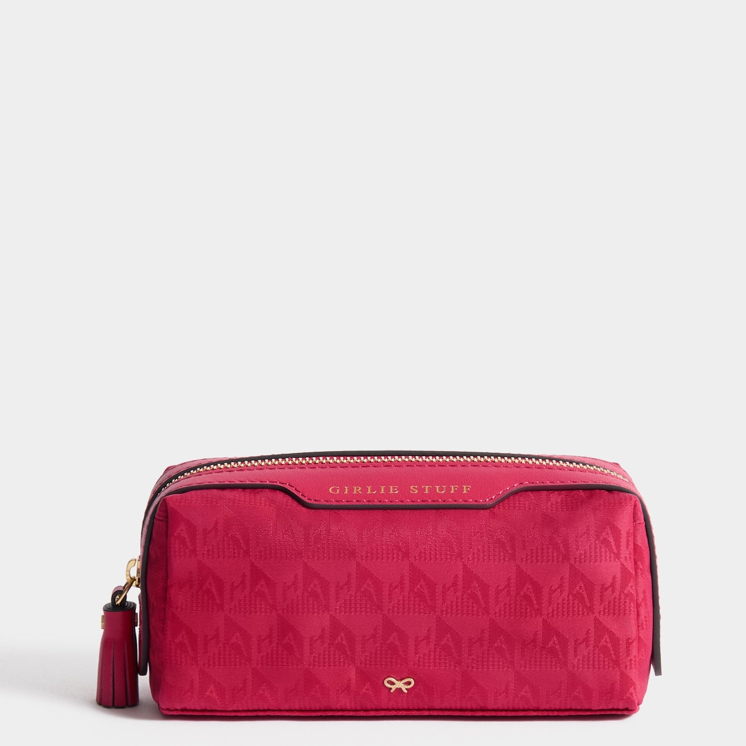 Logo Girlie Stuff Pouch -

          
            Recycled Nylon in Magenta -
          

          Anya Hindmarch EU
