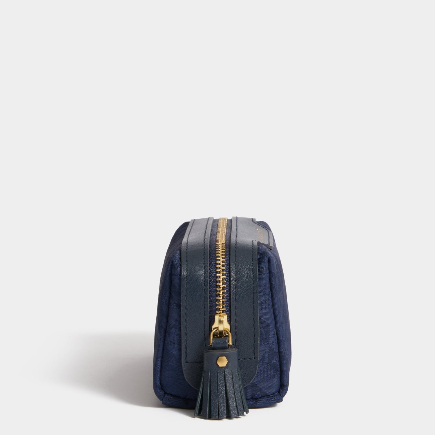 Logo Girlie Stuff Pouch -

          
            Recycled Nylon in New Marine -
          

          Anya Hindmarch EU
