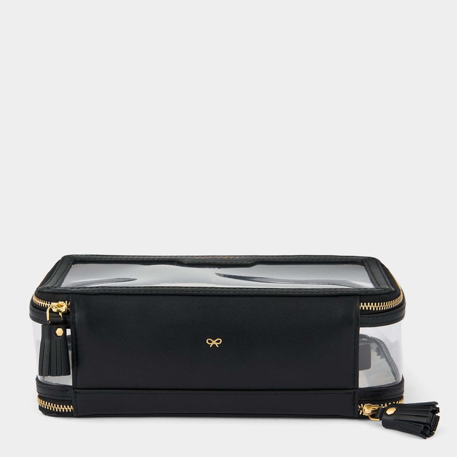 Logo In-Flight Case -

          
            Leather in Black/TPU in clear -
          

          Anya Hindmarch EU
