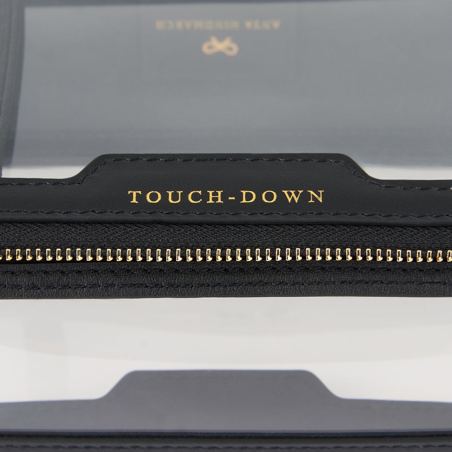 Logo In-Flight Case -

          
            Leather in Black/TPU in clear -
          

          Anya Hindmarch EU
