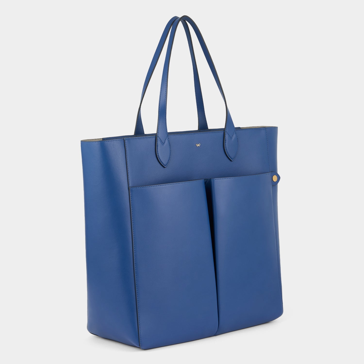 Nevis Tote -

          
            Smooth Leather in Blueberry -
          

          Anya Hindmarch EU
