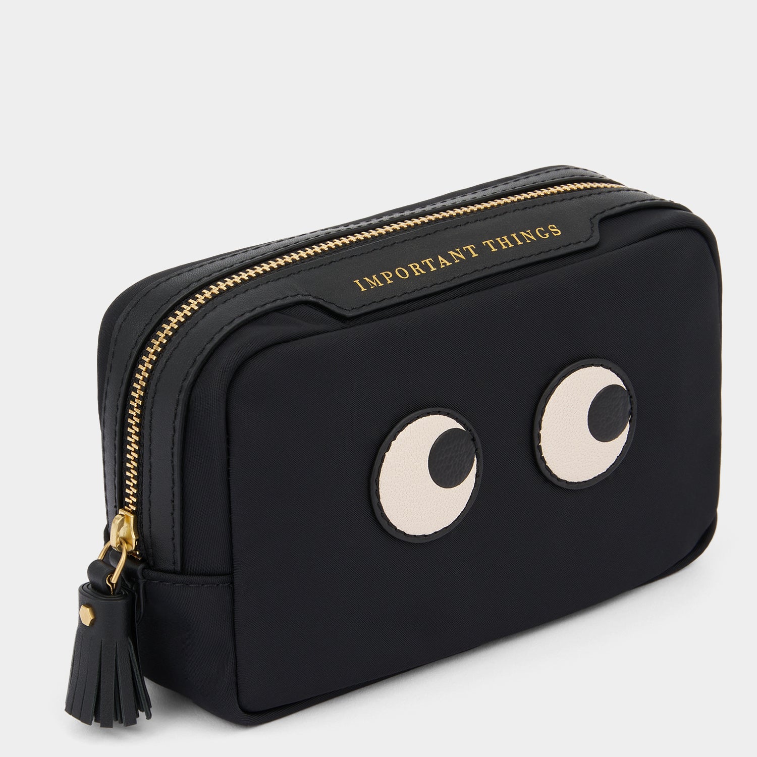 Eyes important Things Pouch -

          
            Regenerated ECONYL® in Black -
          

          Anya Hindmarch EU
