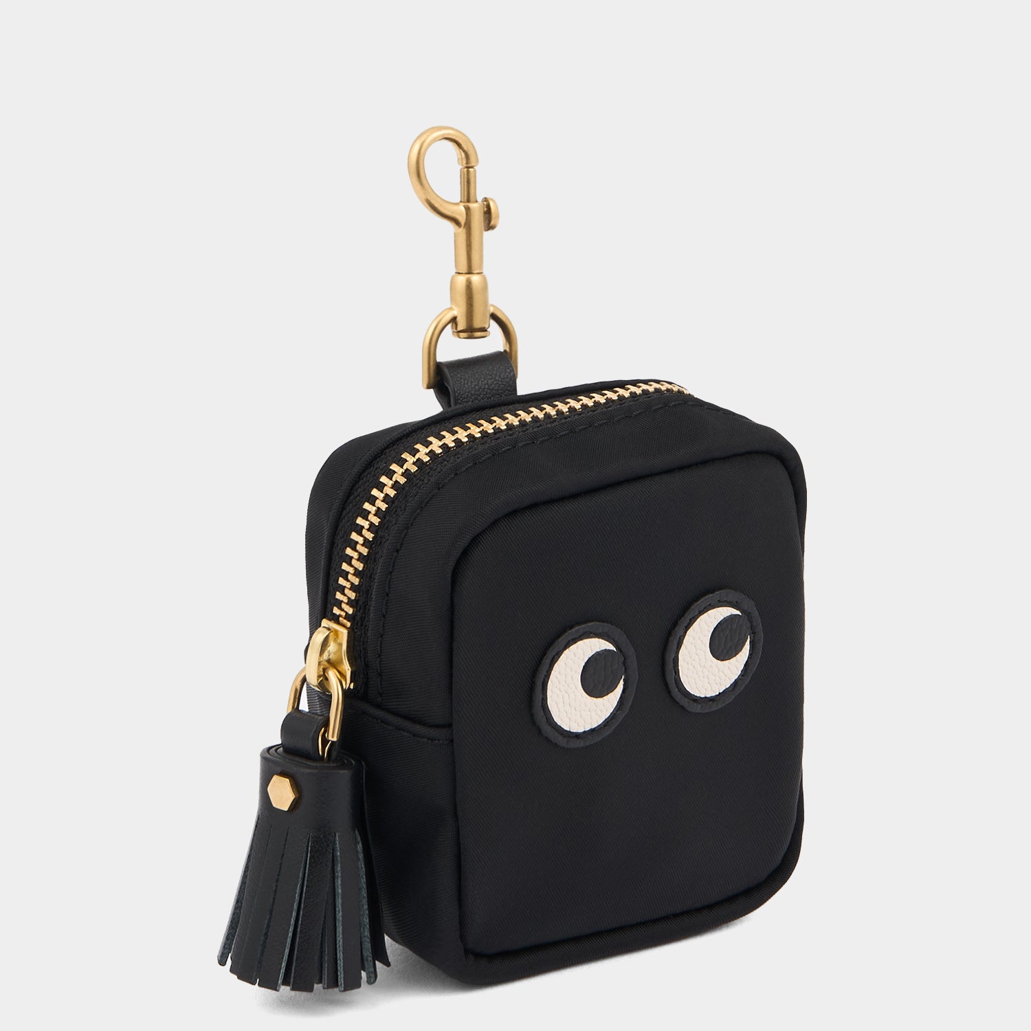 Eyes Ear Phones Travel Pouch -

          
            Regenerated ECONYL® Nylon in Black -
          

          Anya Hindmarch EU
