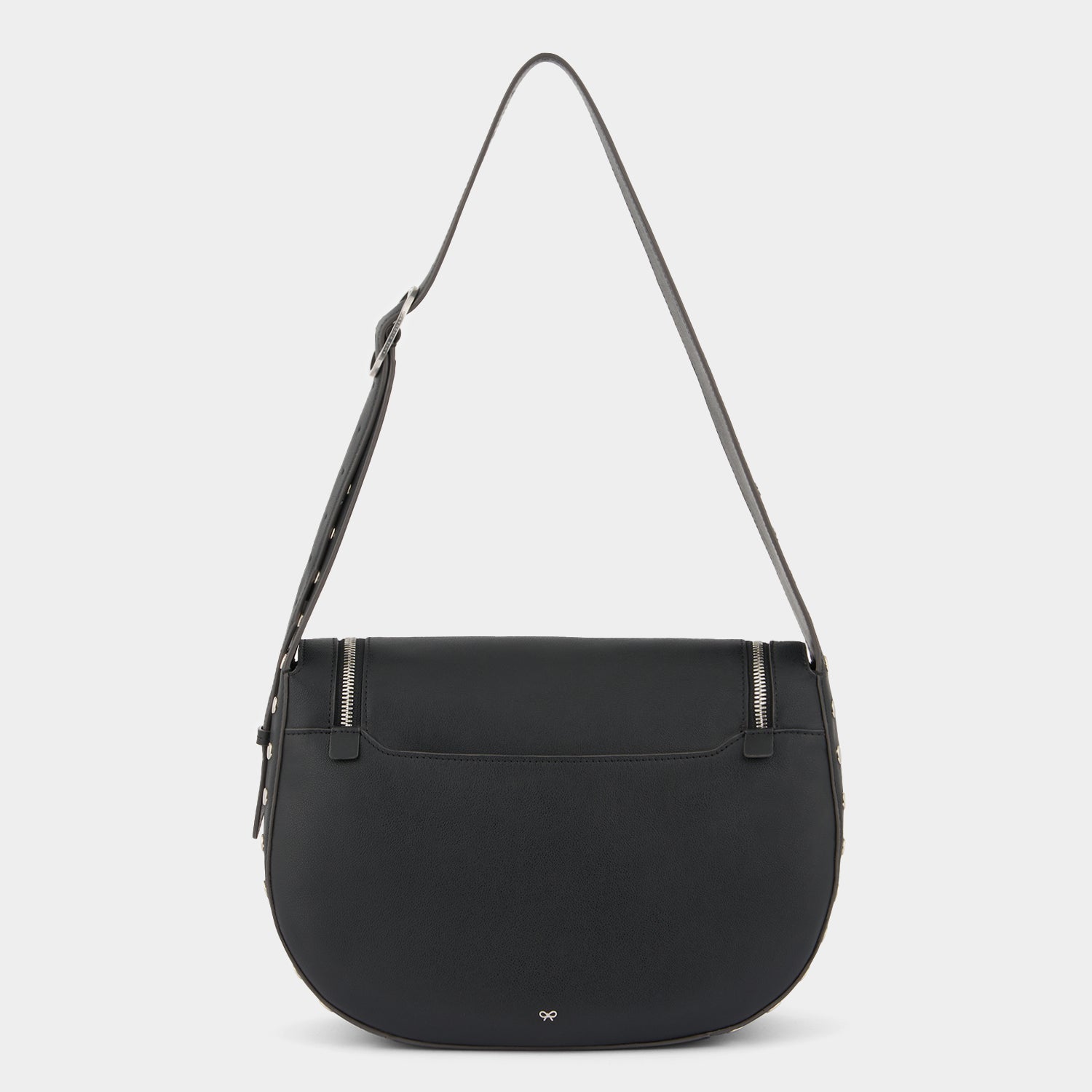 Vere Shoulder Bag with Studs -

          
            Calf Leather in Black -
          

          Anya Hindmarch EU
