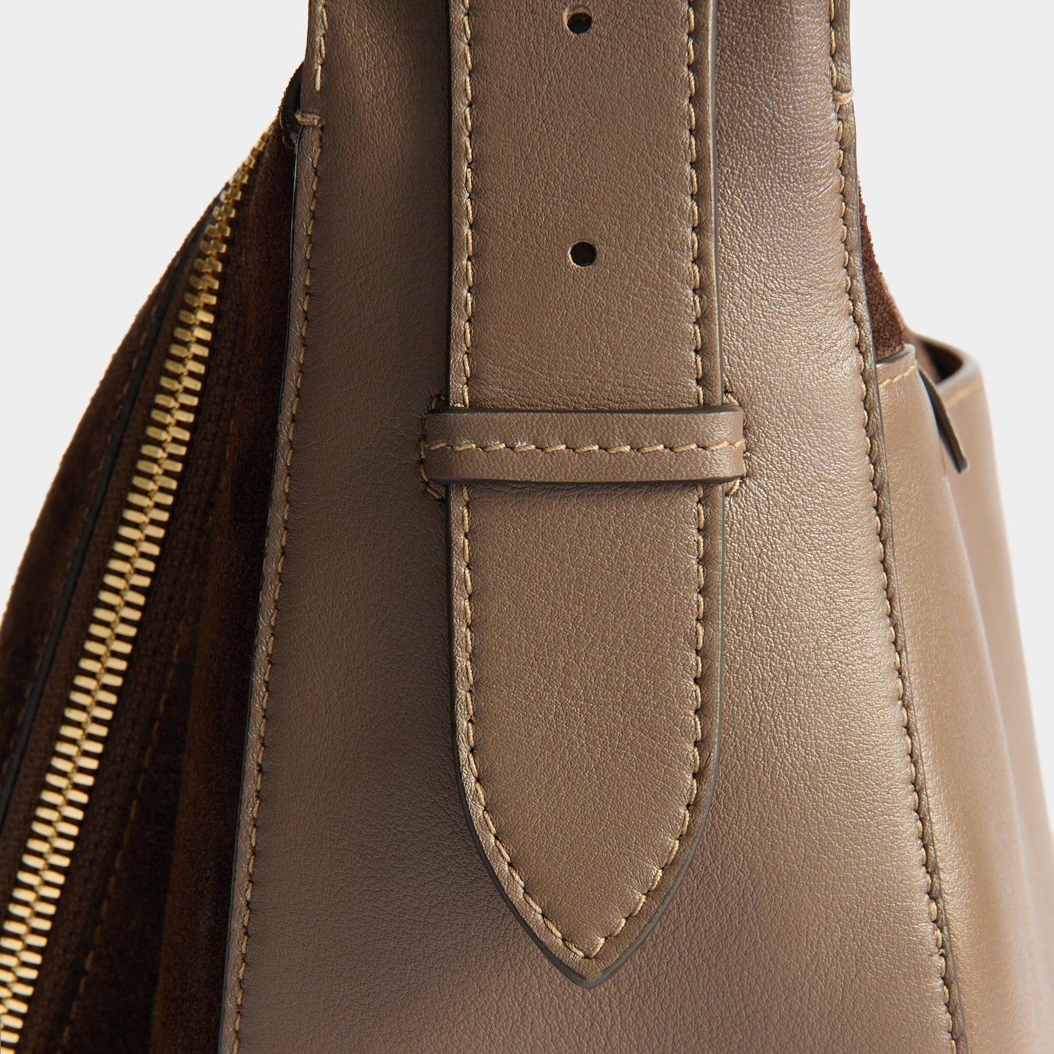 Vere Shoulder Bag | Anya Hindmarch EU