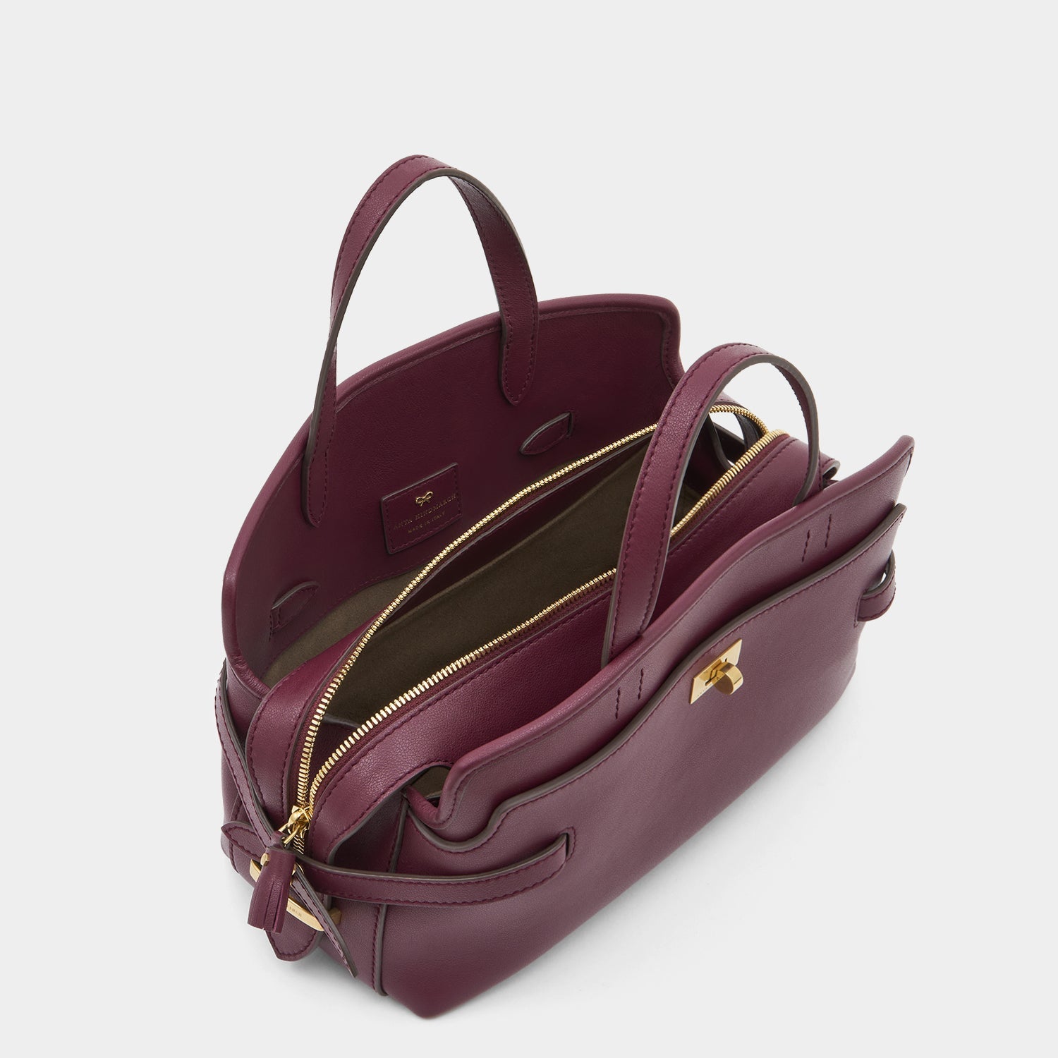 Wilson Cross-body -

          
            Smooth Leather in Orchid Purple -
          

          Anya Hindmarch EU
