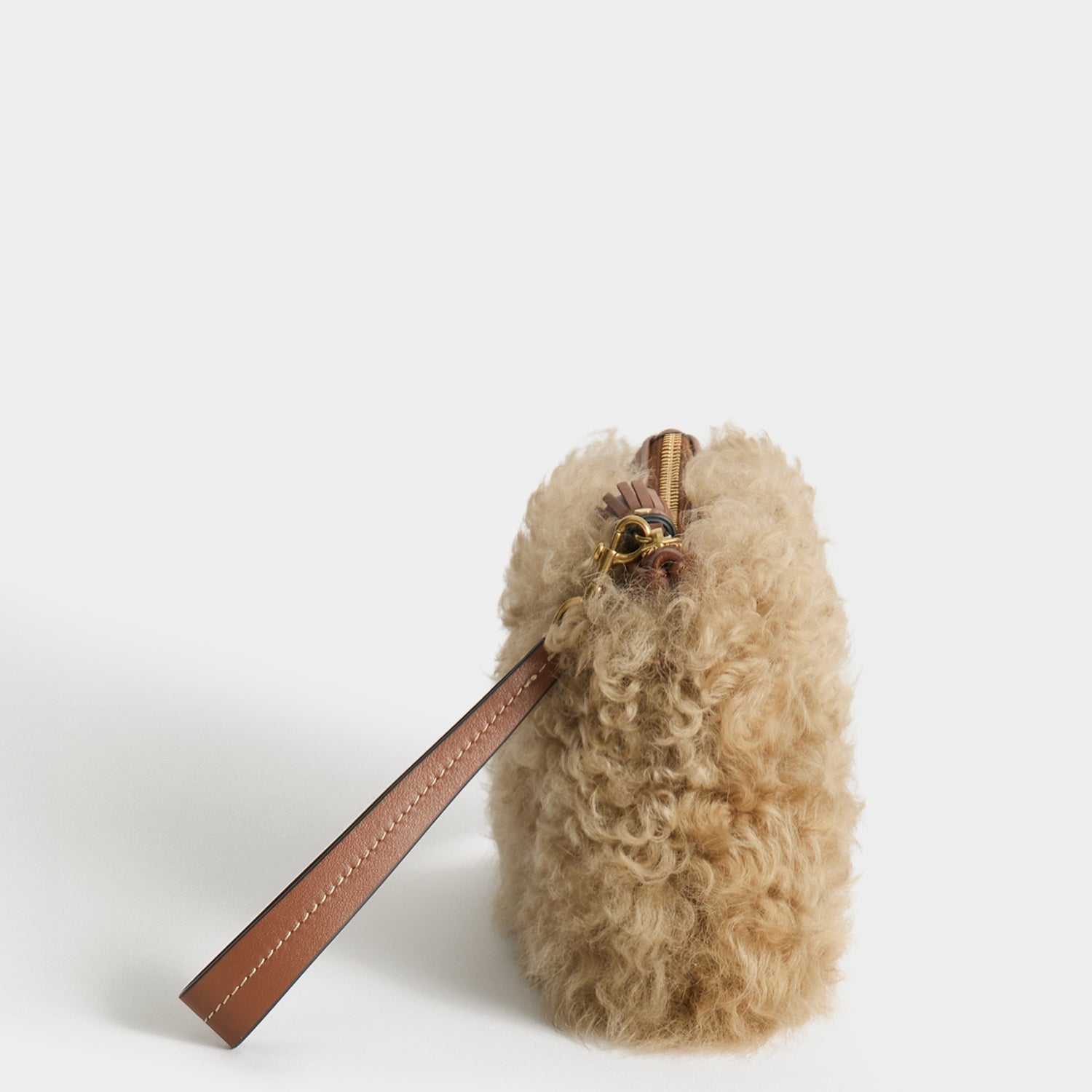 Shearling Eyes Clutch -

          
            Shearling/Smooth Leather leather in Taupe -
          

          Anya Hindmarch EU
