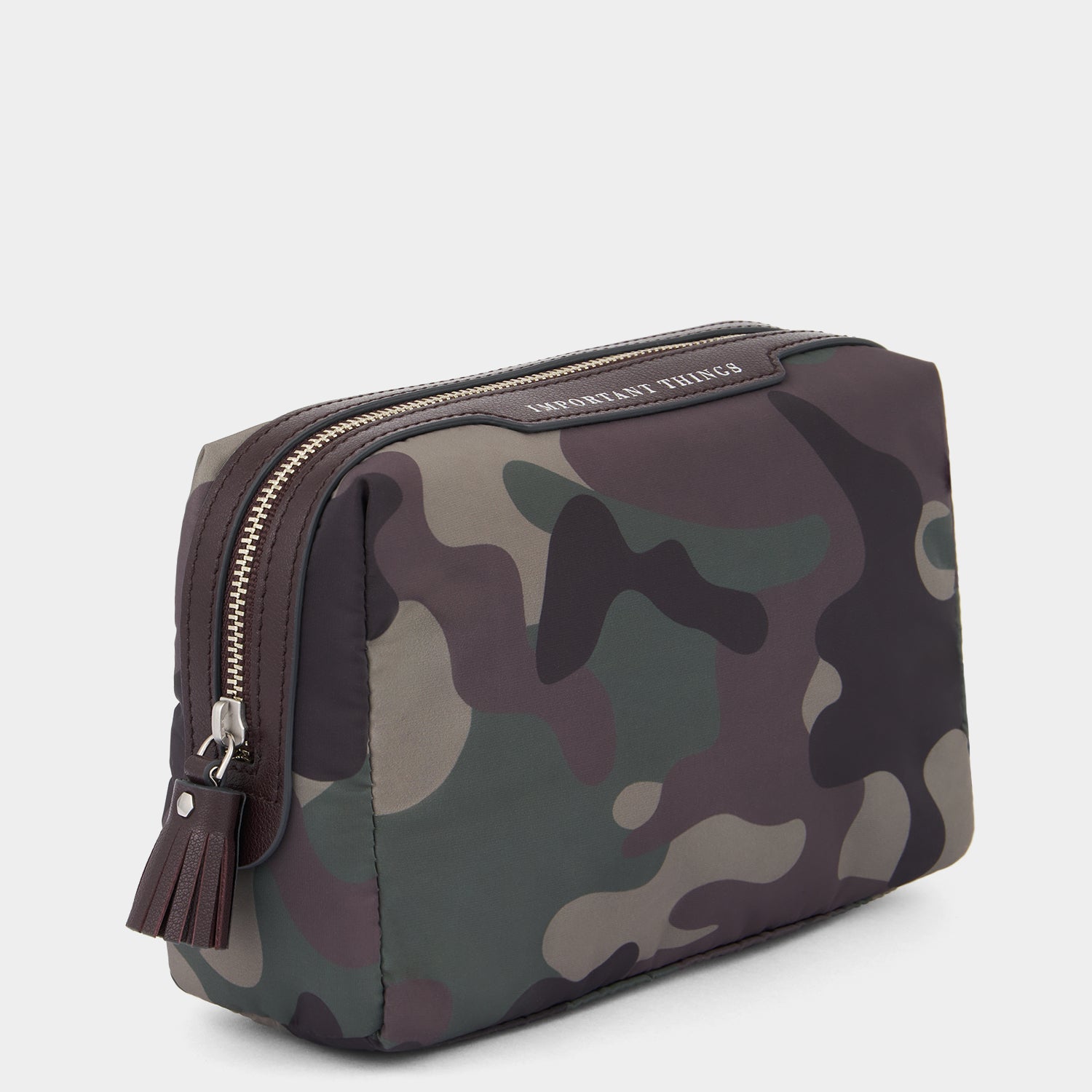 Camouflage Important Things Pouch -

          
            Nylon in Camouflage -
          

          Anya Hindmarch EU
