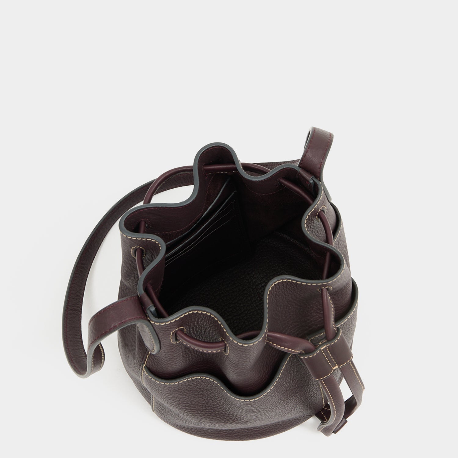 Return to Nature Small Bucket Bag -

          

          Anya Hindmarch EU
