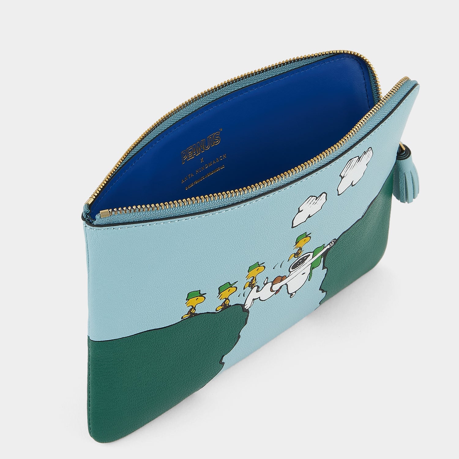 Peanuts Snoopy Zip Loose Pocket -

          
            Capra Leather in Mayan Blue -
          

          Anya Hindmarch EU
