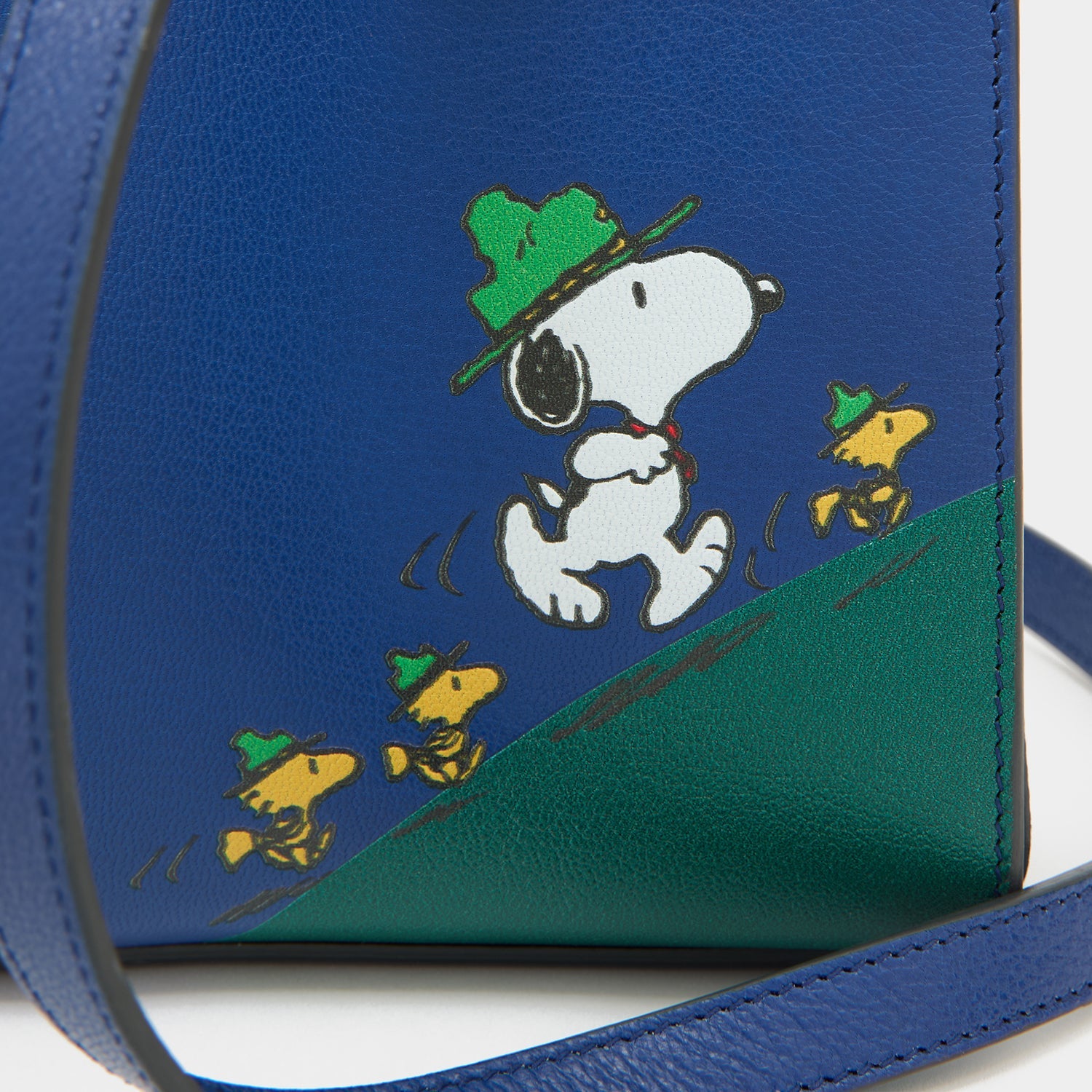 Peanuts Snoopy Mortimer Top Handle -

          
            Capra Leather in Monday Blue -
          

          Anya Hindmarch EU
