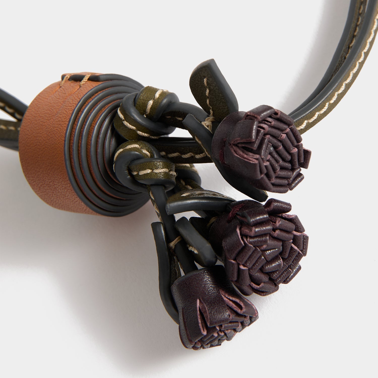 Return to Nature Potato Charm -

          
            Compostable Leather in Pecan -
          

          Anya Hindmarch EU
