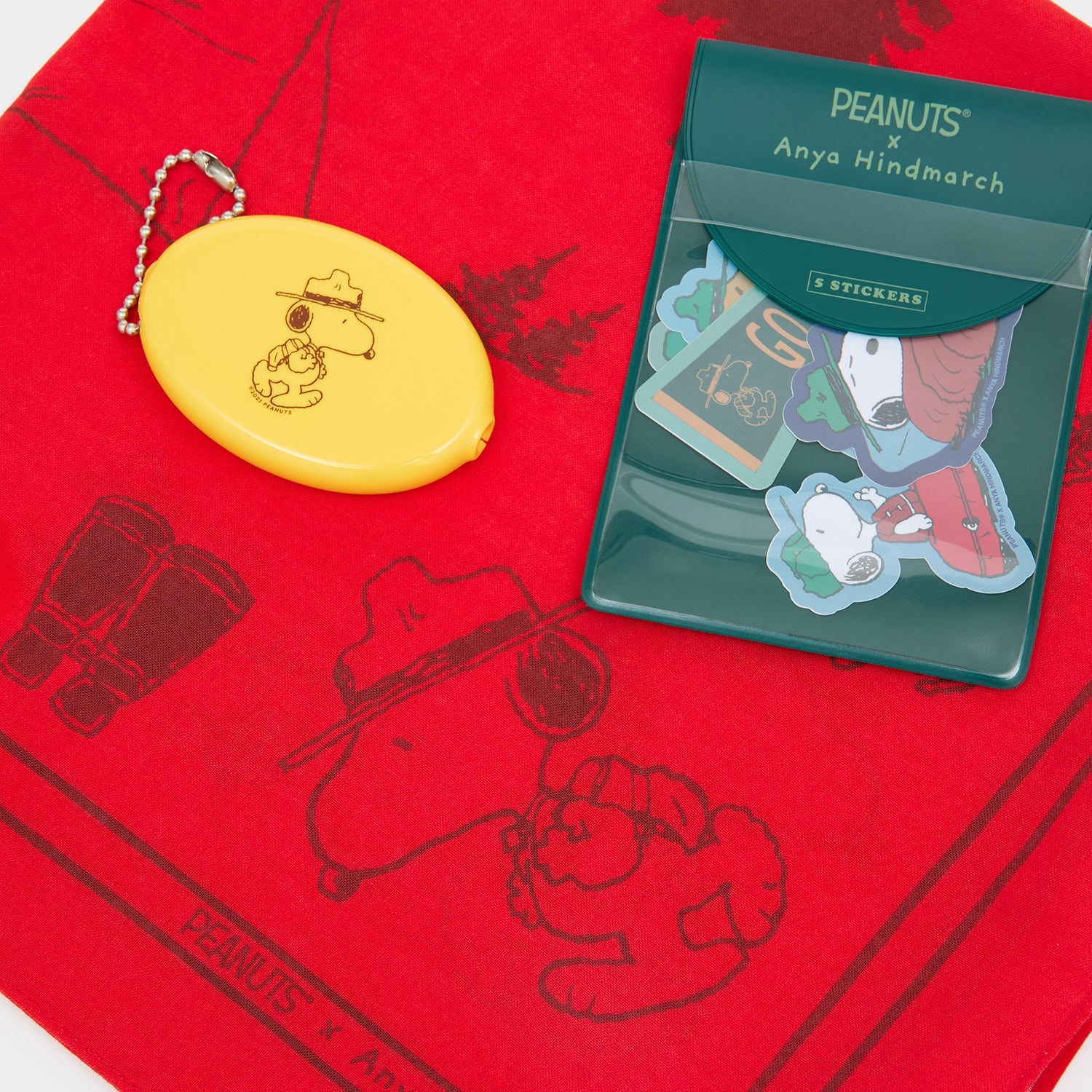 Peanuts Snoopy Beagle Scout Set -

          
            Assorted Colours -
          

          Anya Hindmarch EU
