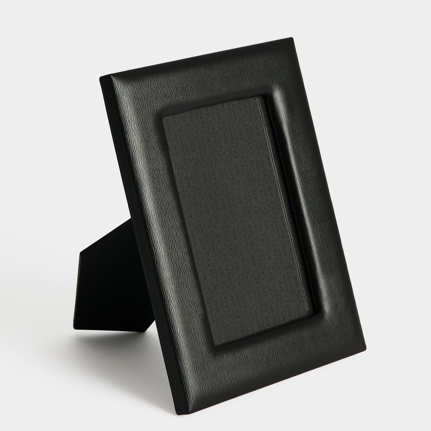 Bespoke Shaftesbury 6x4 Frame -

          
            London Grain in Black -
          

          Anya Hindmarch EU
