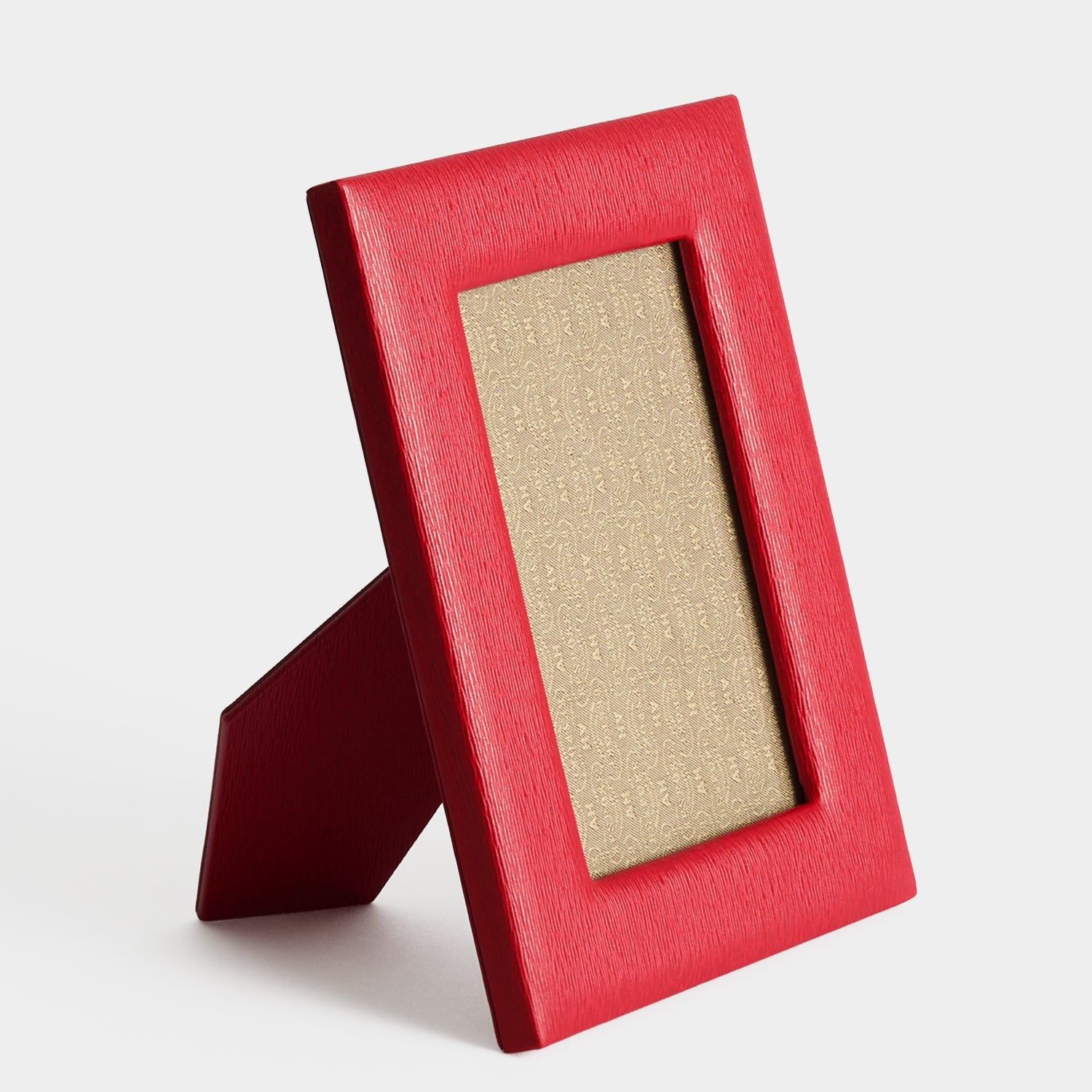 Bespoke Shaftesbury 6x4 Frame -

          
            London Grain in Red -
          

          Anya Hindmarch EU

