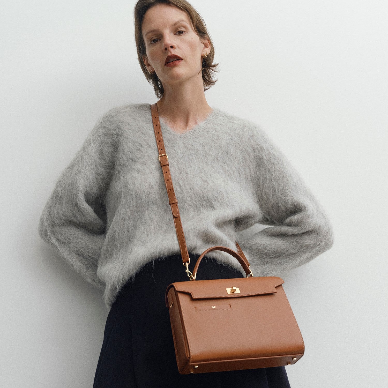 Mortimer Top Handle -

          
            Calf Leather in Pecan -
          

          Anya Hindmarch EU
