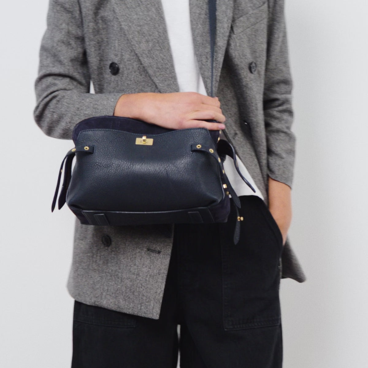 Wilson Eyelet Cross-body -

          
            Suede in Marine Blue -
          

          Anya Hindmarch EU
