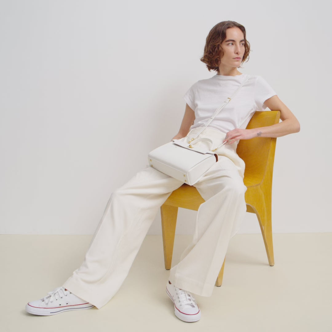 Mortimer Top Handle -

          
            Crosshatch Calf Leather in White -
          

          Anya Hindmarch EU
