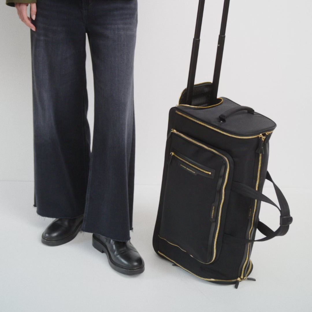 72 Hour Weekend Bag -

          
            Regenerated ECONYL® in Black -
          

          Anya Hindmarch EU
