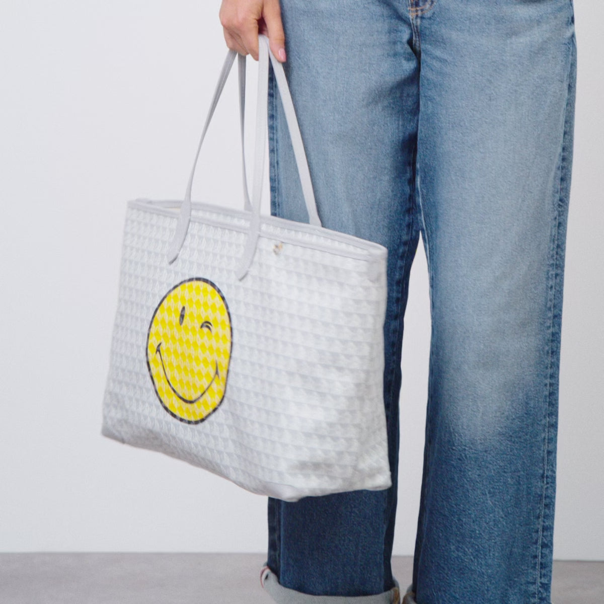 I Am A Plastic Bag Wink Zipped Tote -

          
            Recycled Canvas in Frost -
          

          Anya Hindmarch EU
