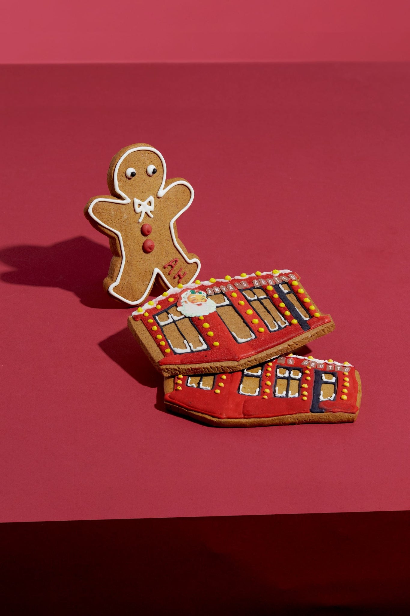 Gingerbread Man -

                  

                  Anya Hindmarch EU

