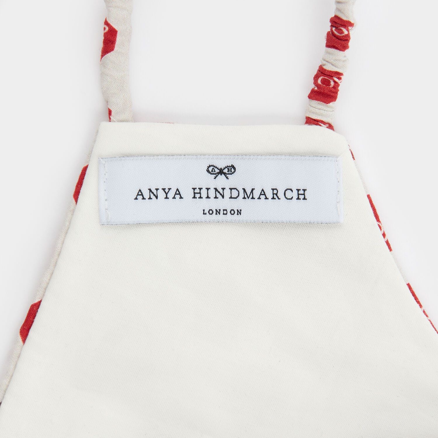 Stop Face Mask -

                  
                    Cotton in Chalk -
                  

                  Anya Hindmarch EU
