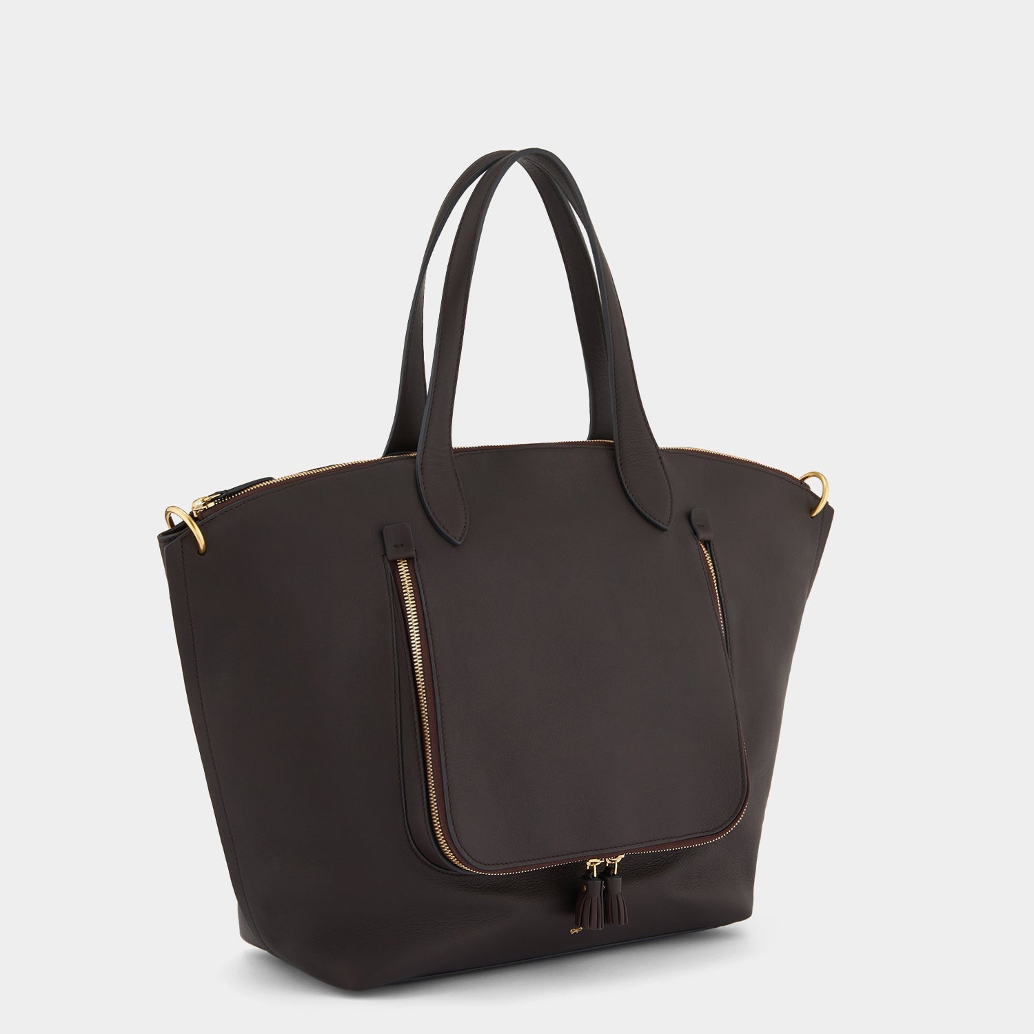 Vere Slouchy Tote -

                  
                    Flat Leather in Coffee -
                  

                  Anya Hindmarch EU
