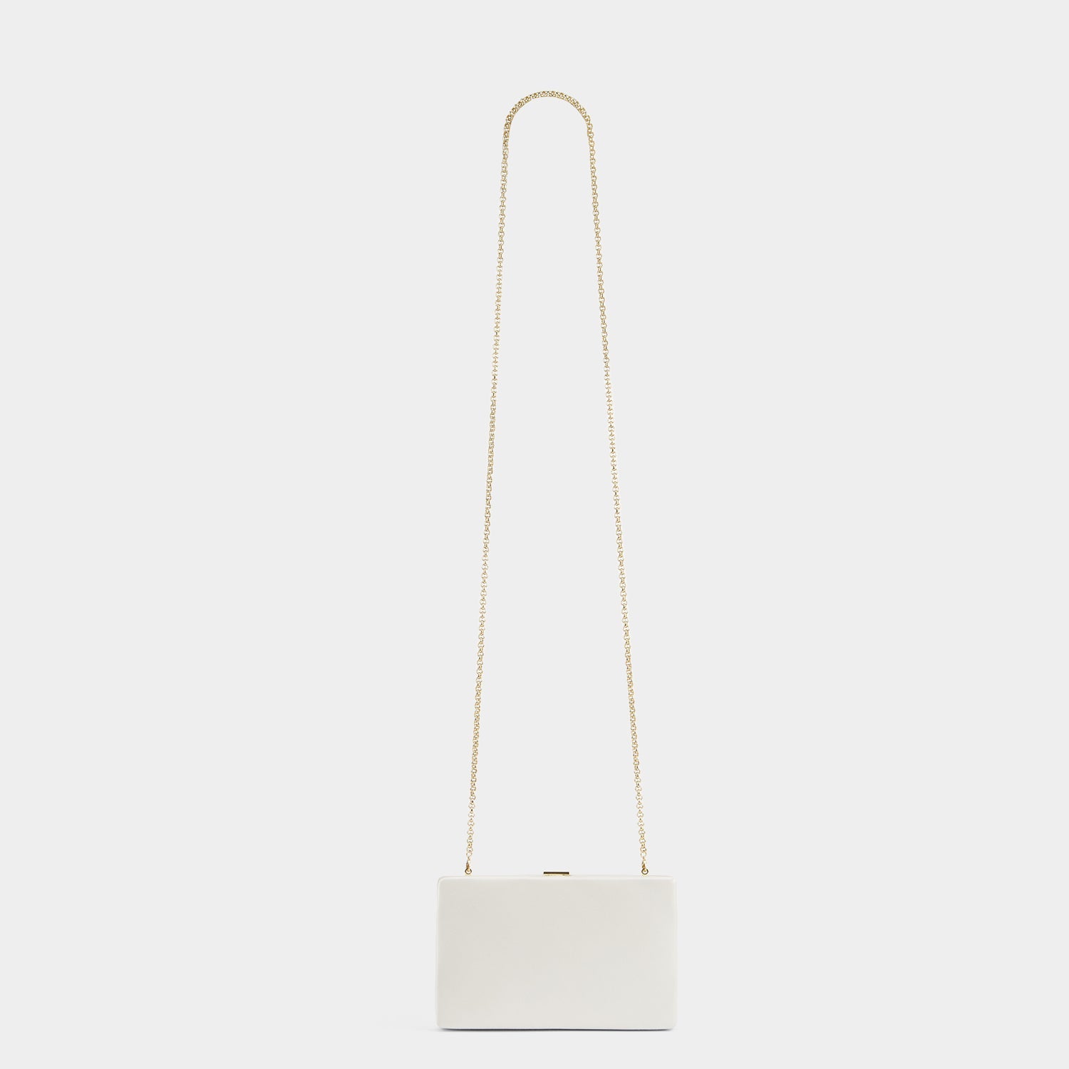 'I carry your heart' Clutch -

                  
                    Recycled Satin in Ivory -
                  

                  Anya Hindmarch EU
